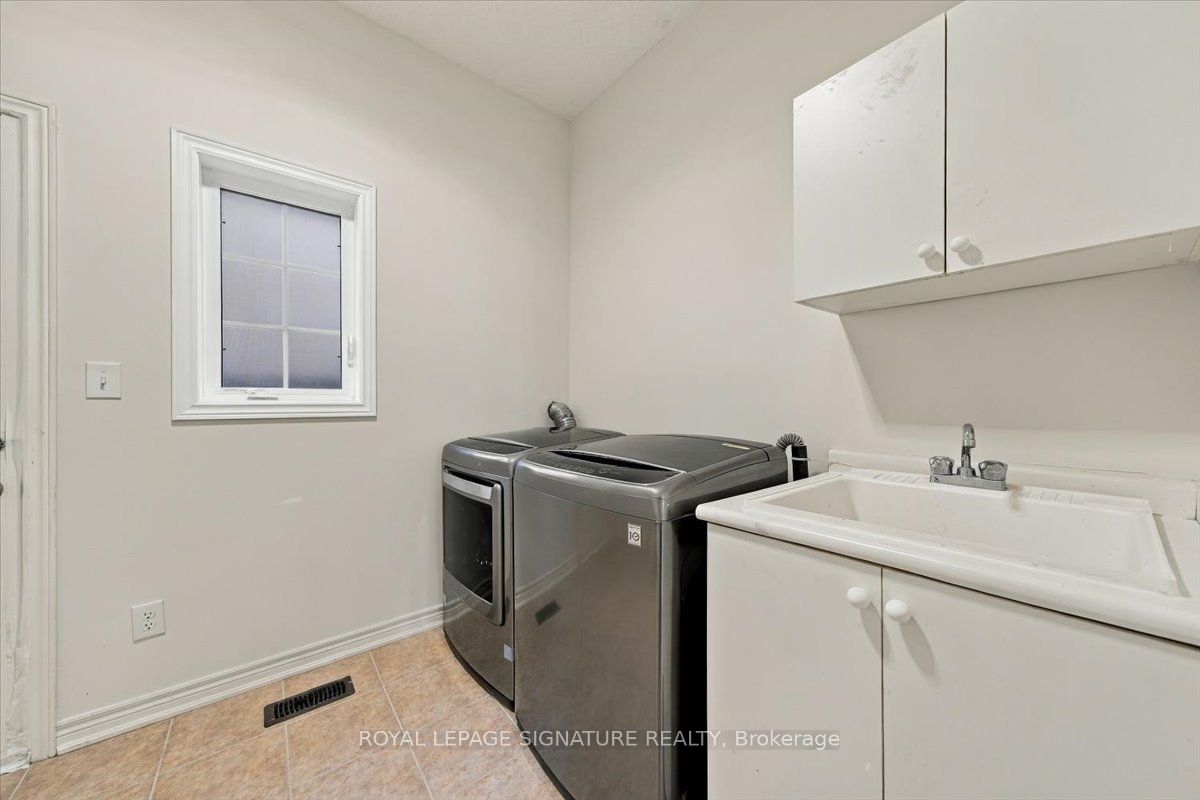 123 Attridge Crescent Property Photo 25