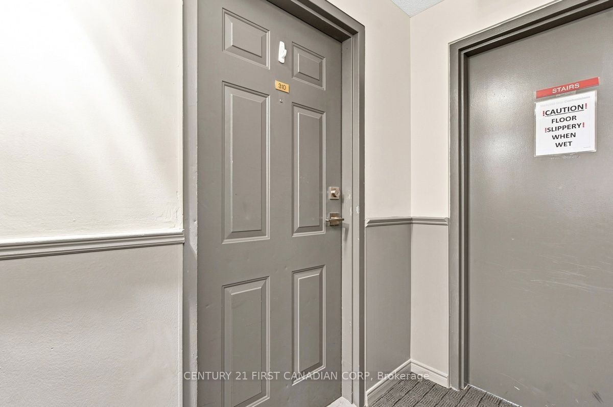 30 Chapman Court 310 Property Photo 8