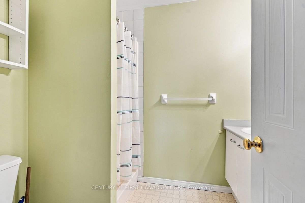 30 Chapman Court 310 Property Photo 25
