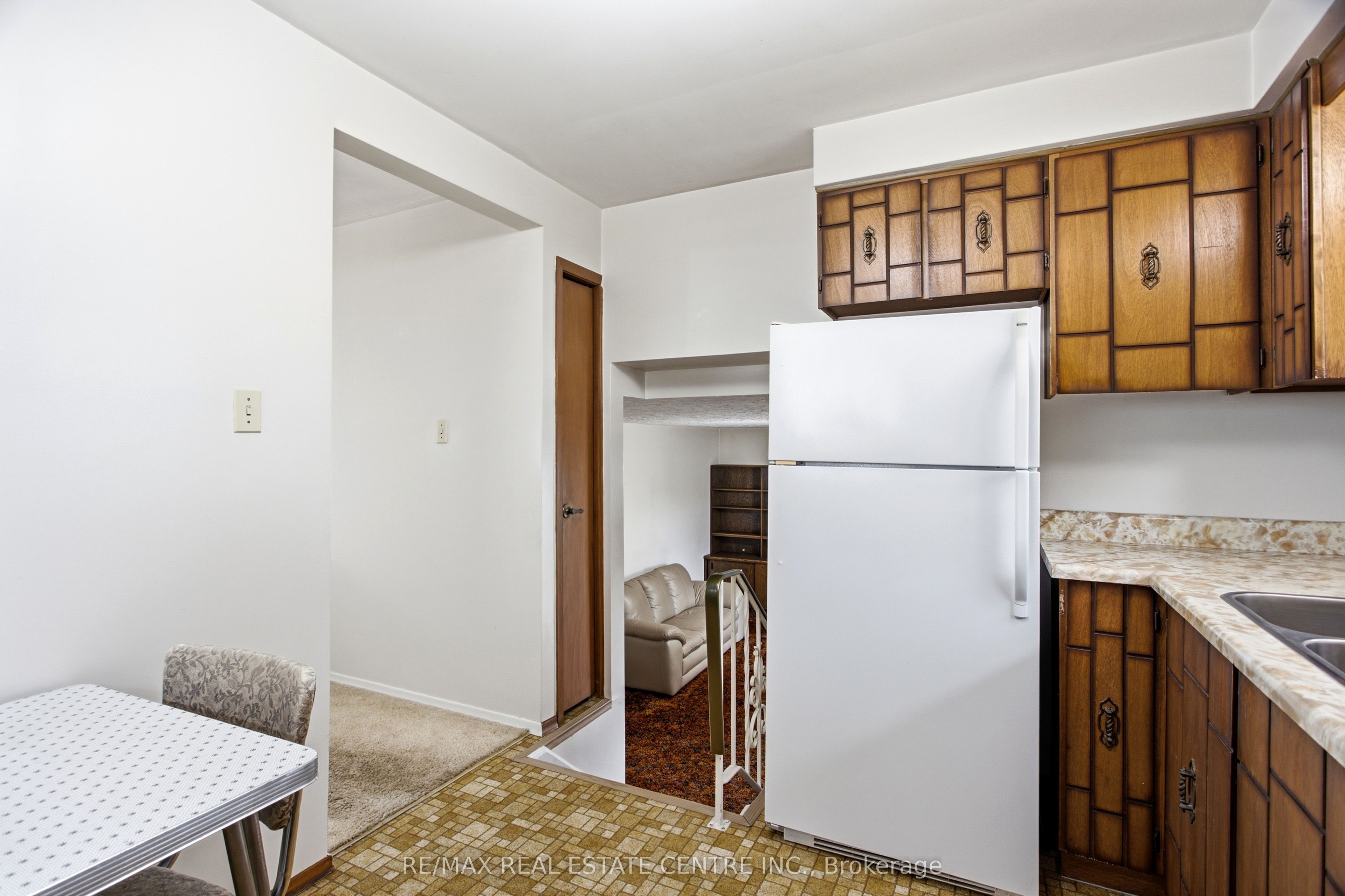 39 Sebas Court Property Photo 12
