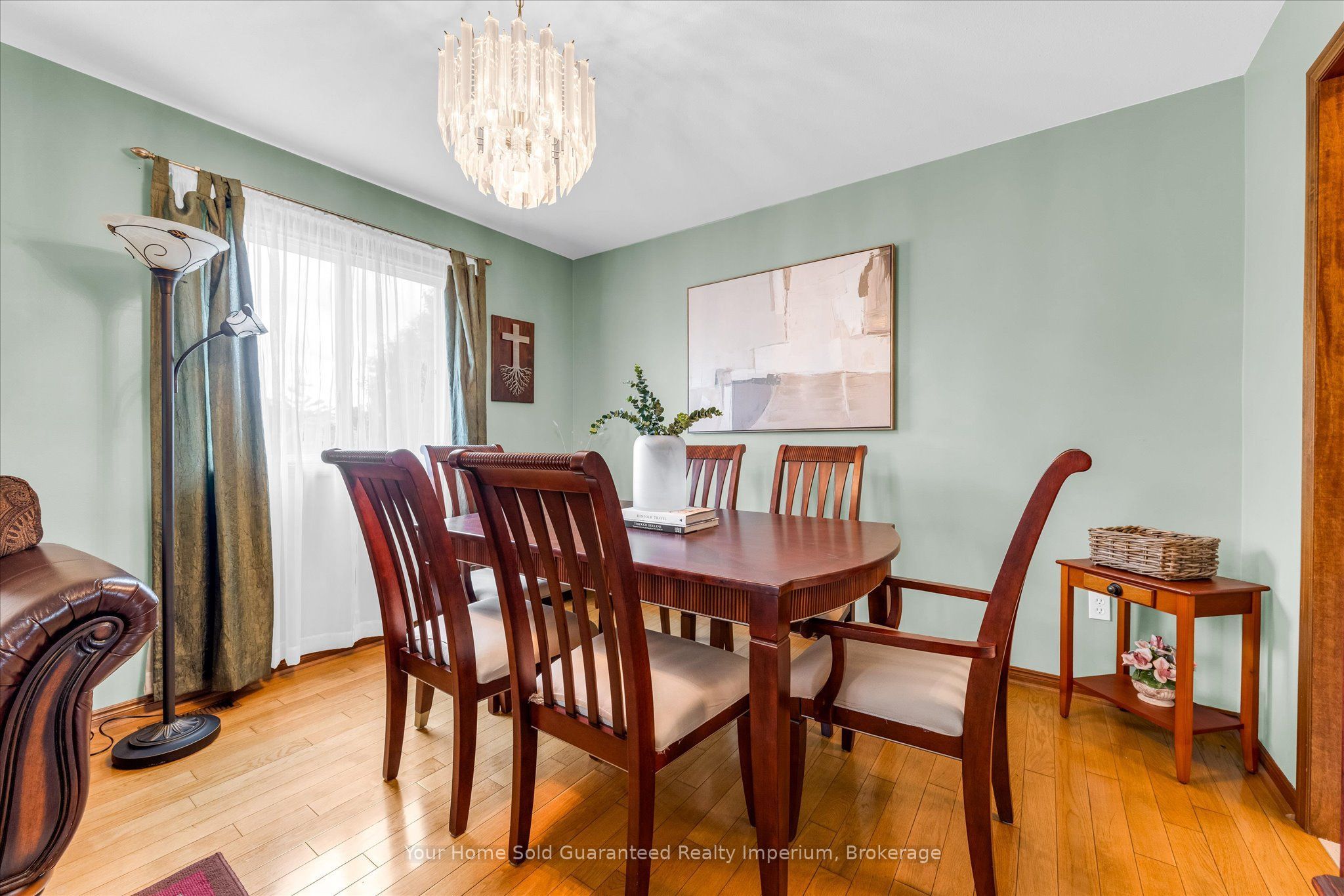 42 Sedona Court Property Photo 5