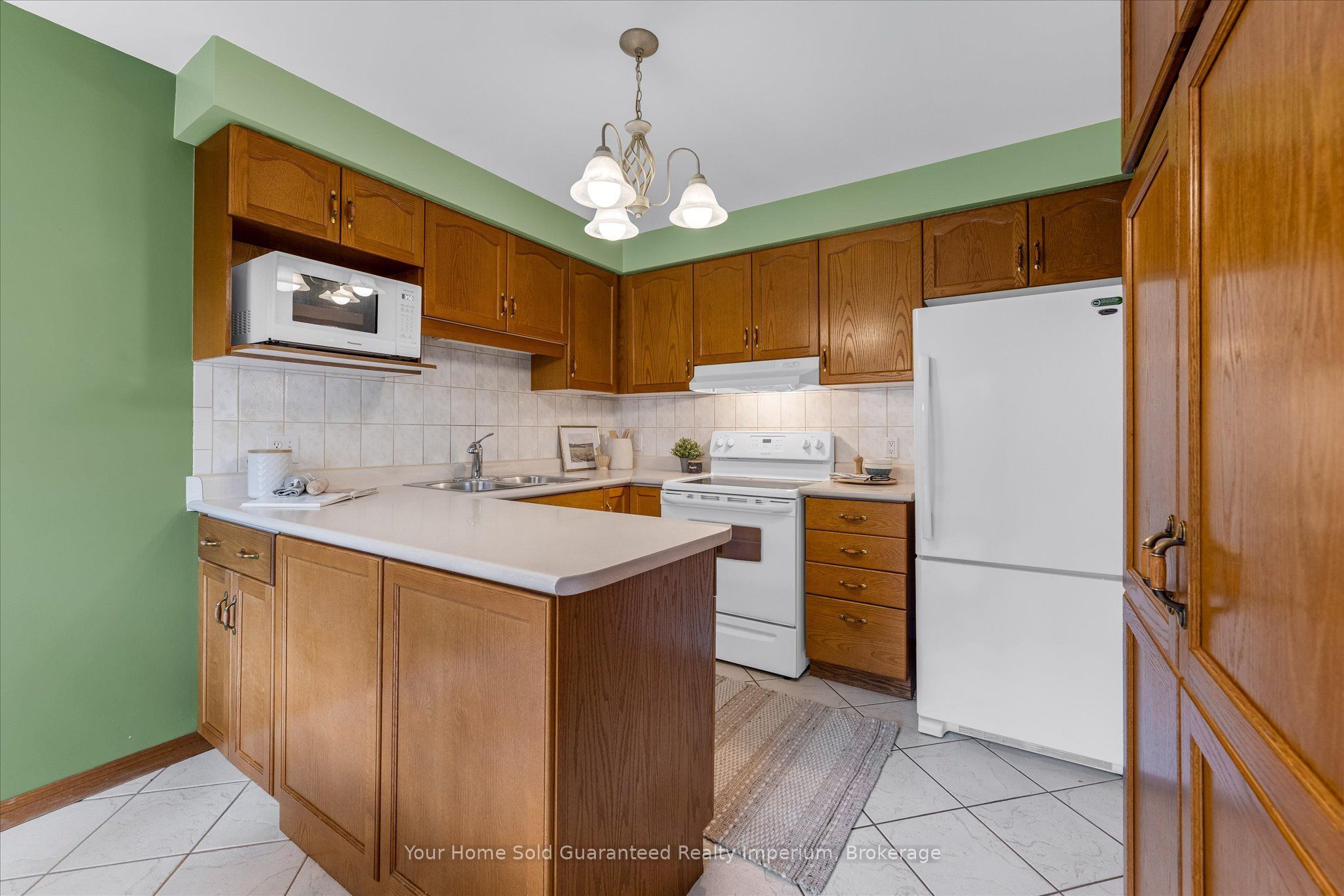 42 Sedona Court Property Photo 12