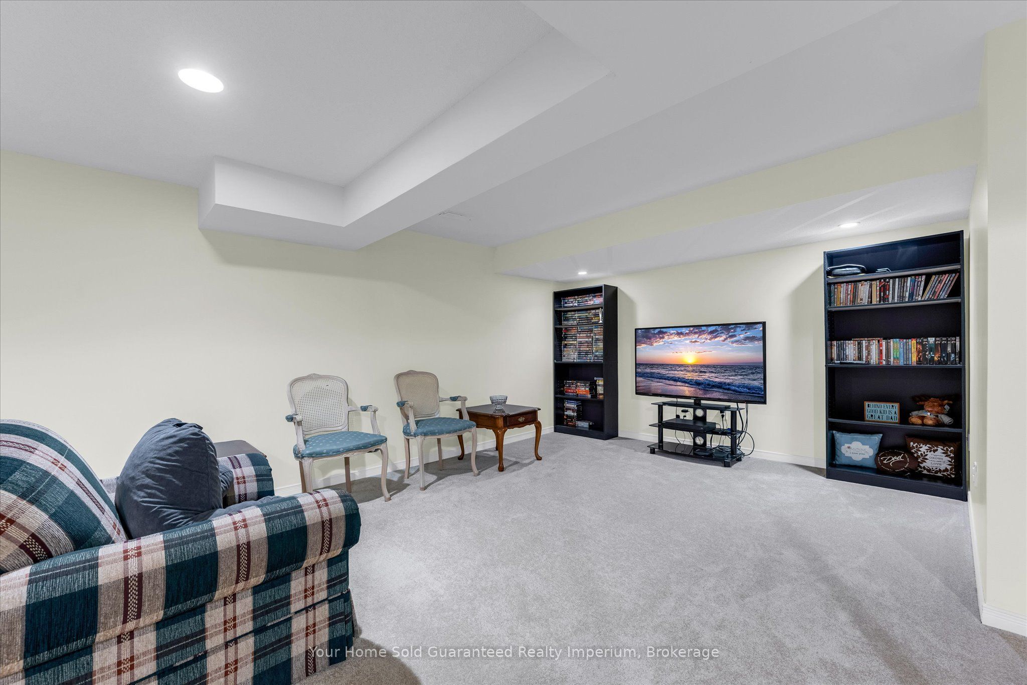 42 Sedona Court Property Photo 30