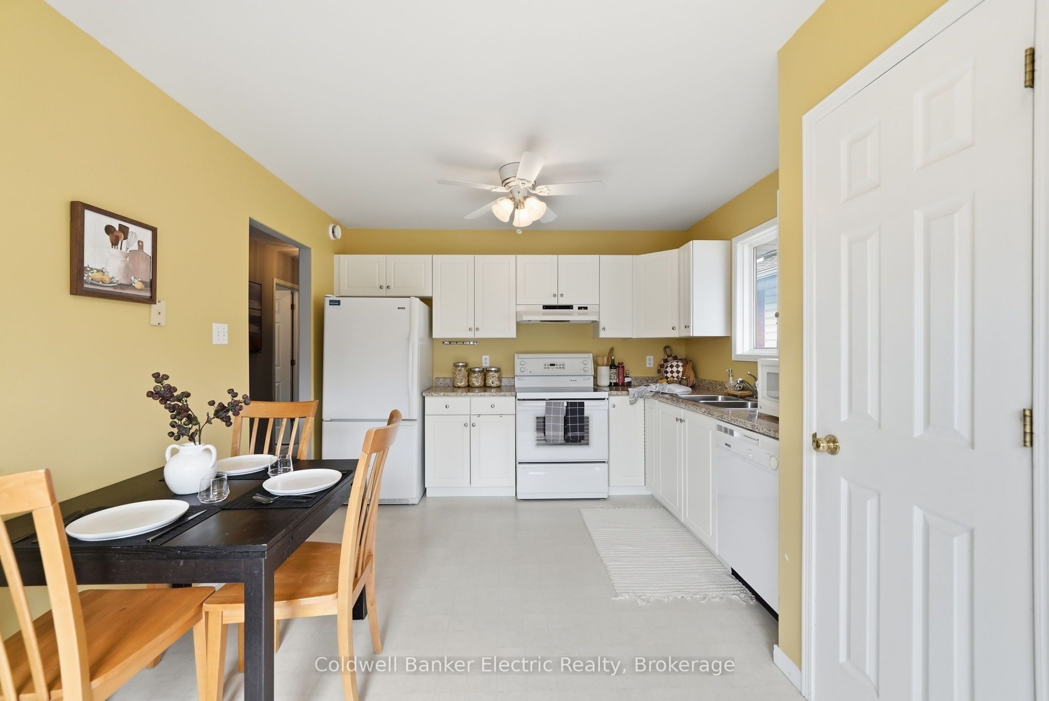 854 Abbey Lane Property Photo 19