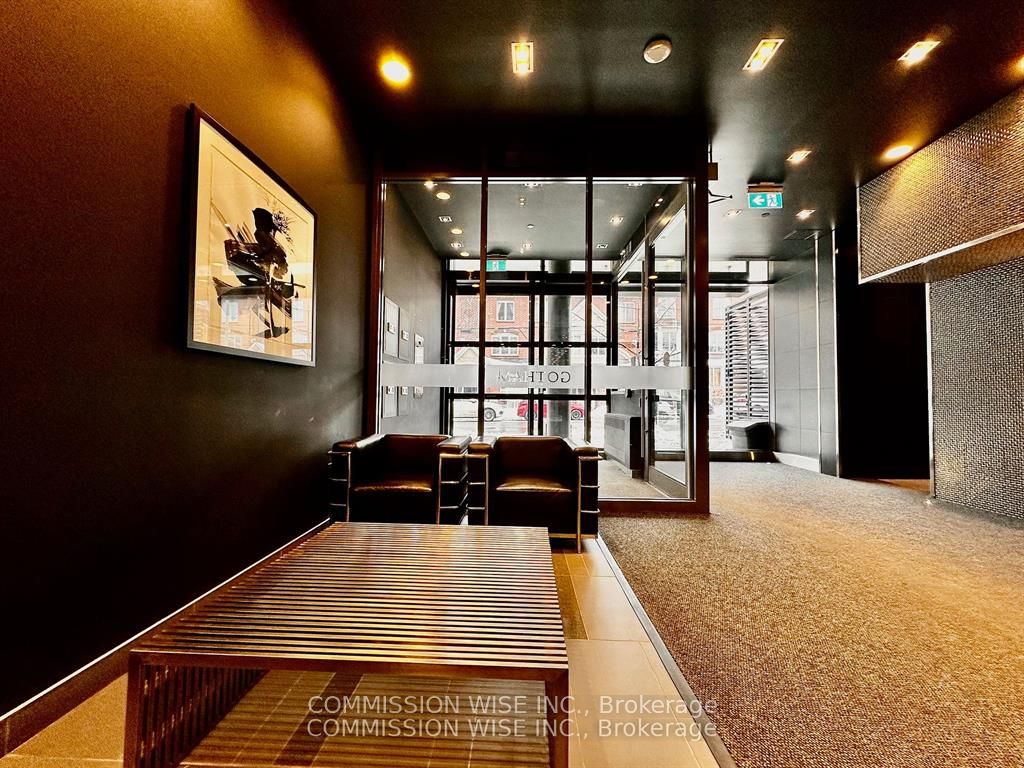 224 Lyon Street N 204 Property Photo 4