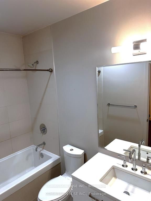 224 Lyon Street N 204 Property Photo 12