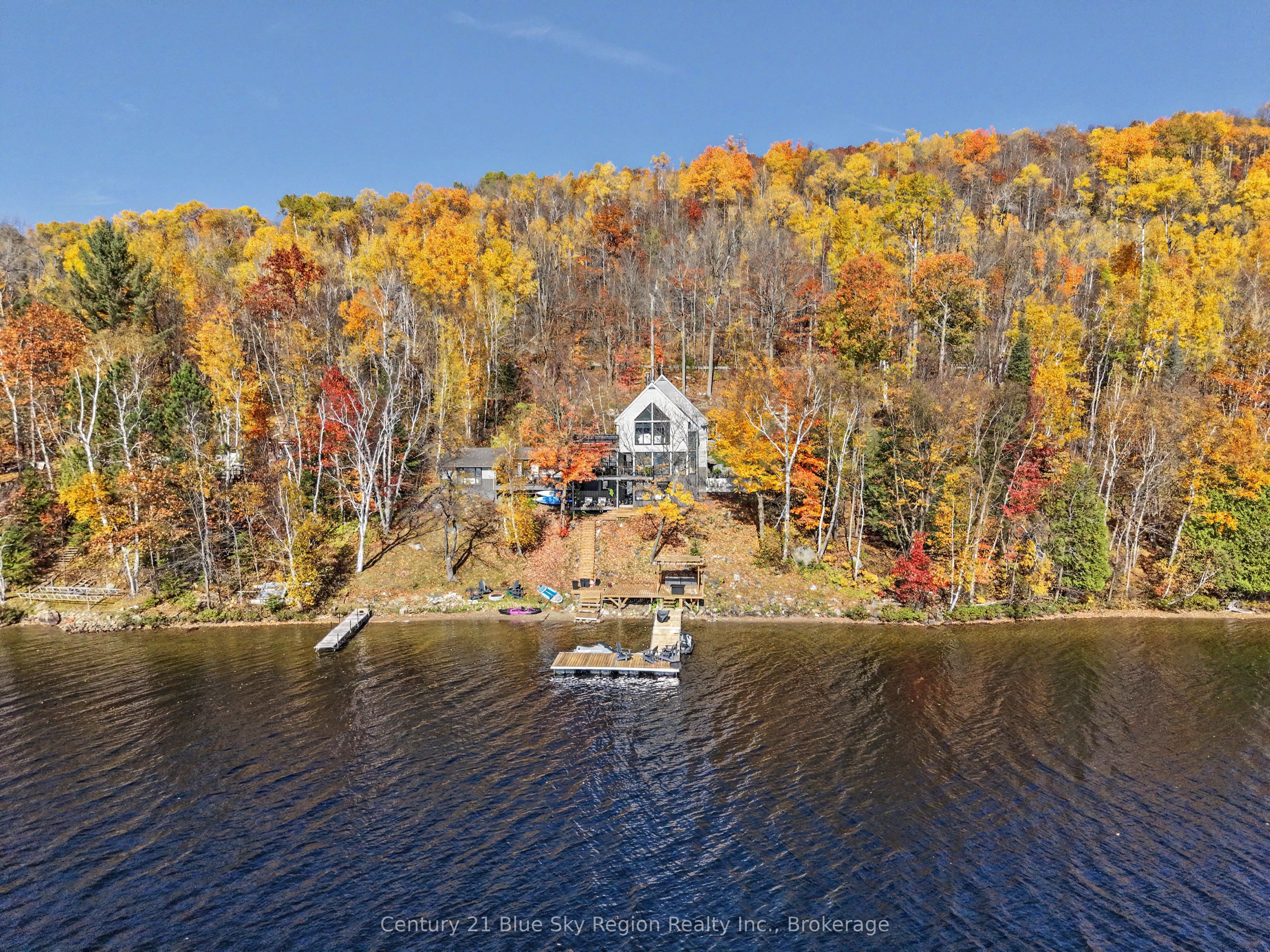 1543 Northshore Road E Property Photo 1