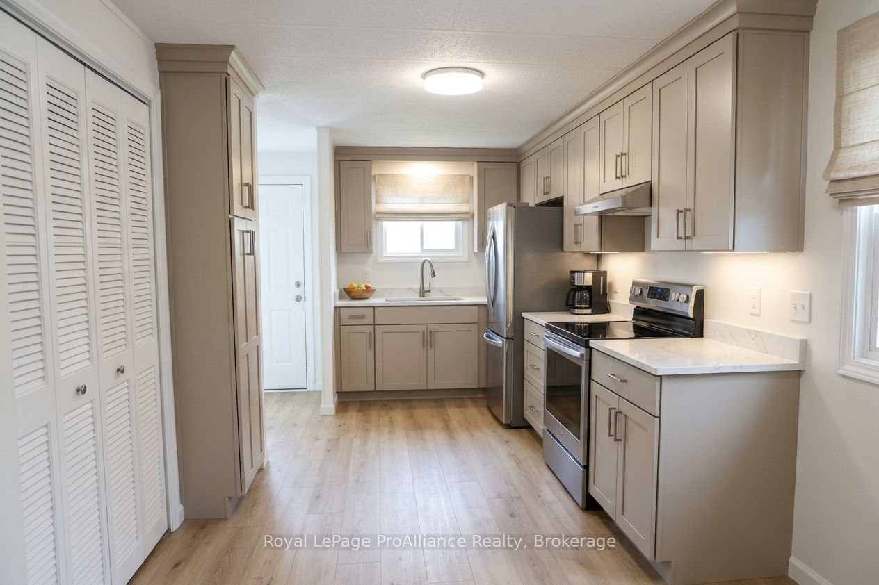 4 Dove Lane 401 Property Photo 10