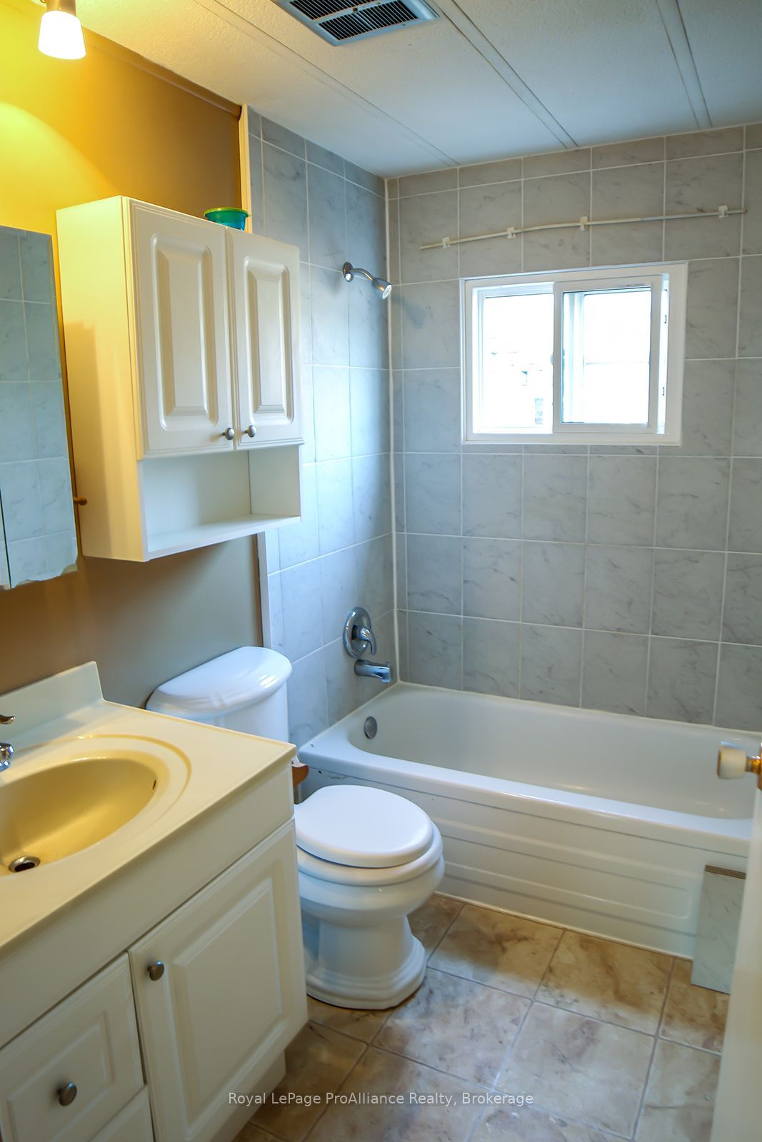 4 Dove Lane 401 Property Photo 17