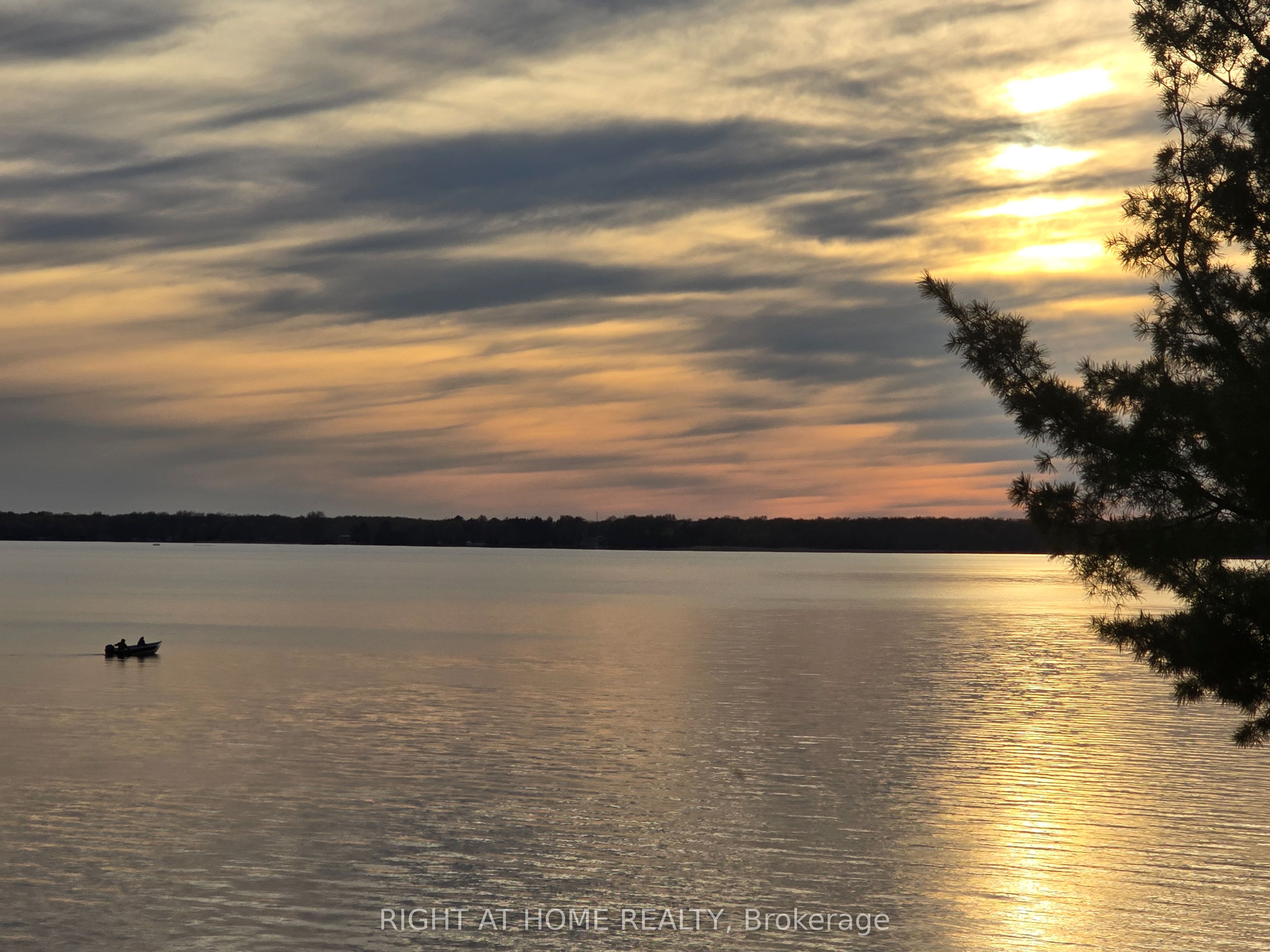 134 Du Lac Promenade Property Photo 7