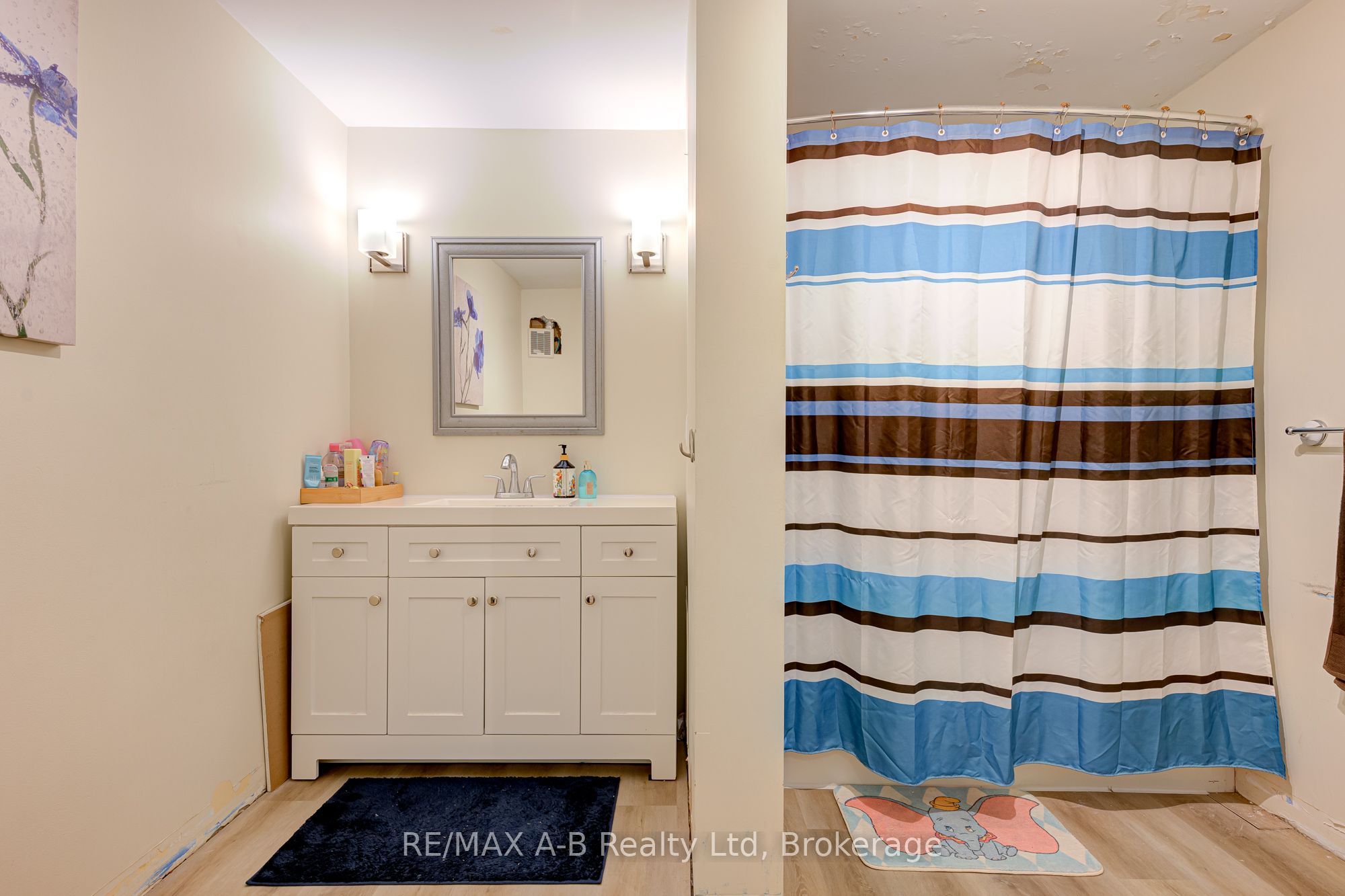 300 Traynor Avenue 7 Property Photo 25