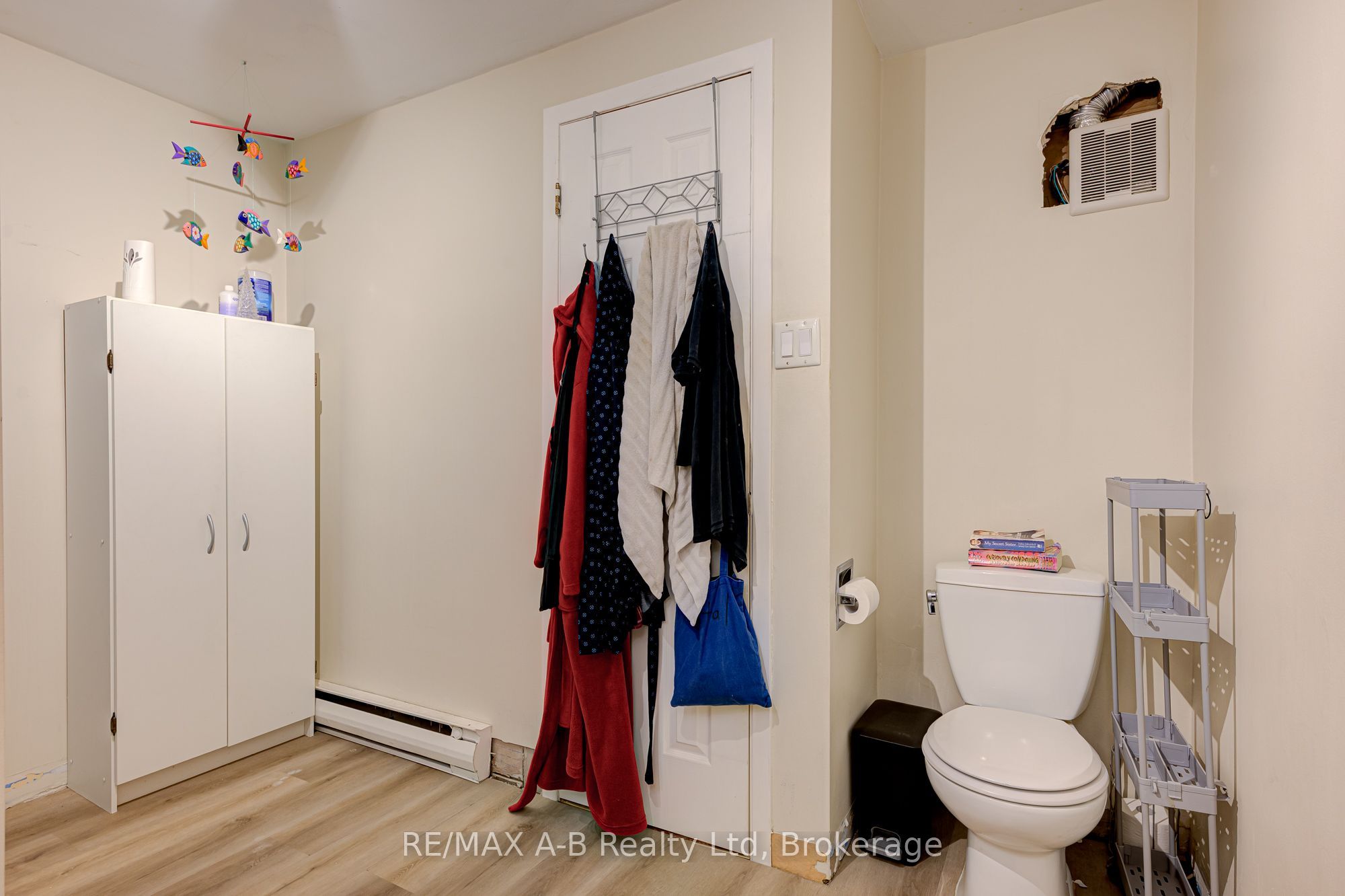 300 Traynor Avenue 7 Property Photo 26