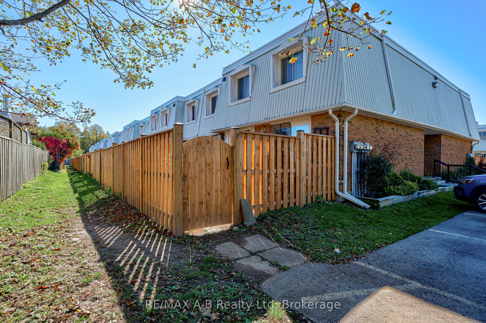 300 Traynor Avenue 7 Property Photo 35
