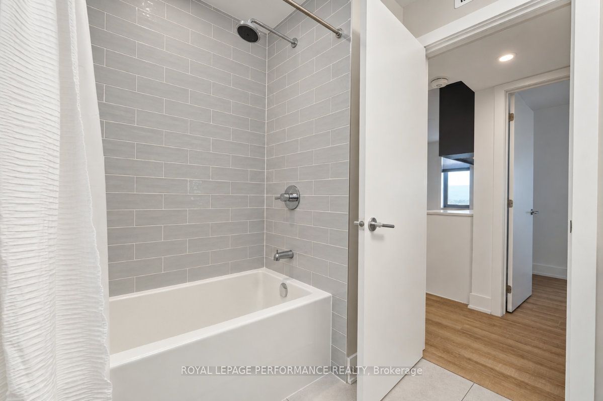 574 Byron Avenue Property Photo 17