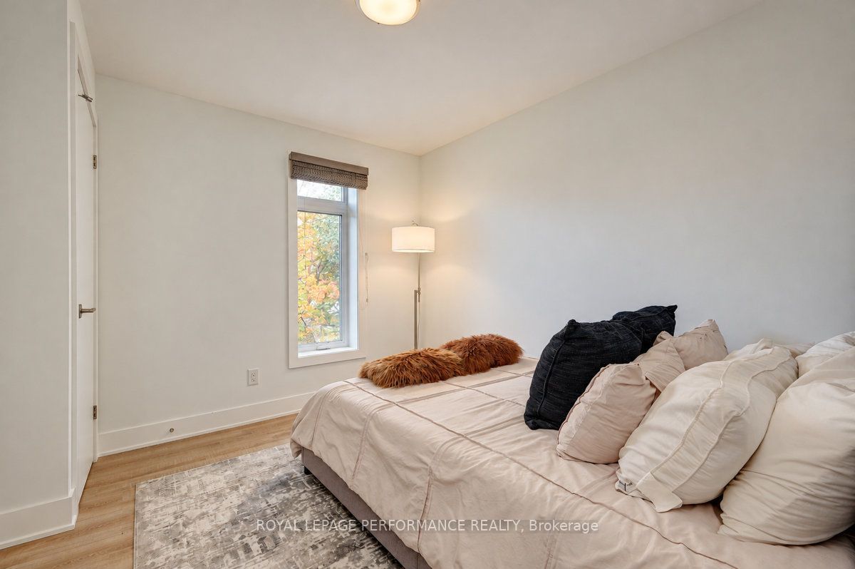 574 Byron Avenue Property Photo 26