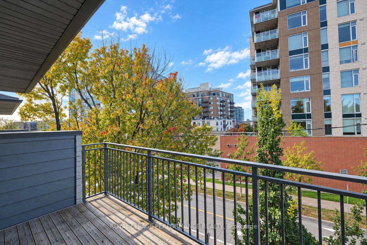 574 Byron Avenue Property Photo 29