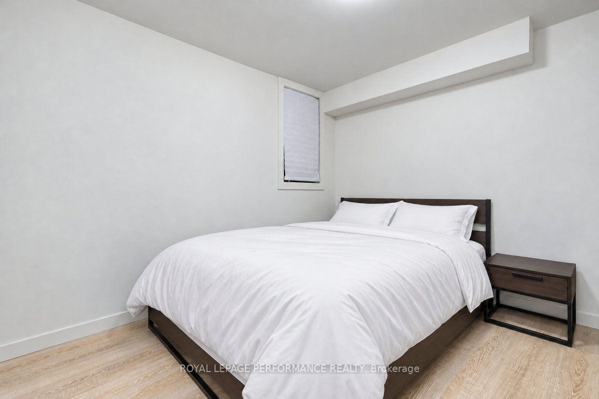 574 Byron Avenue Property Photo 36