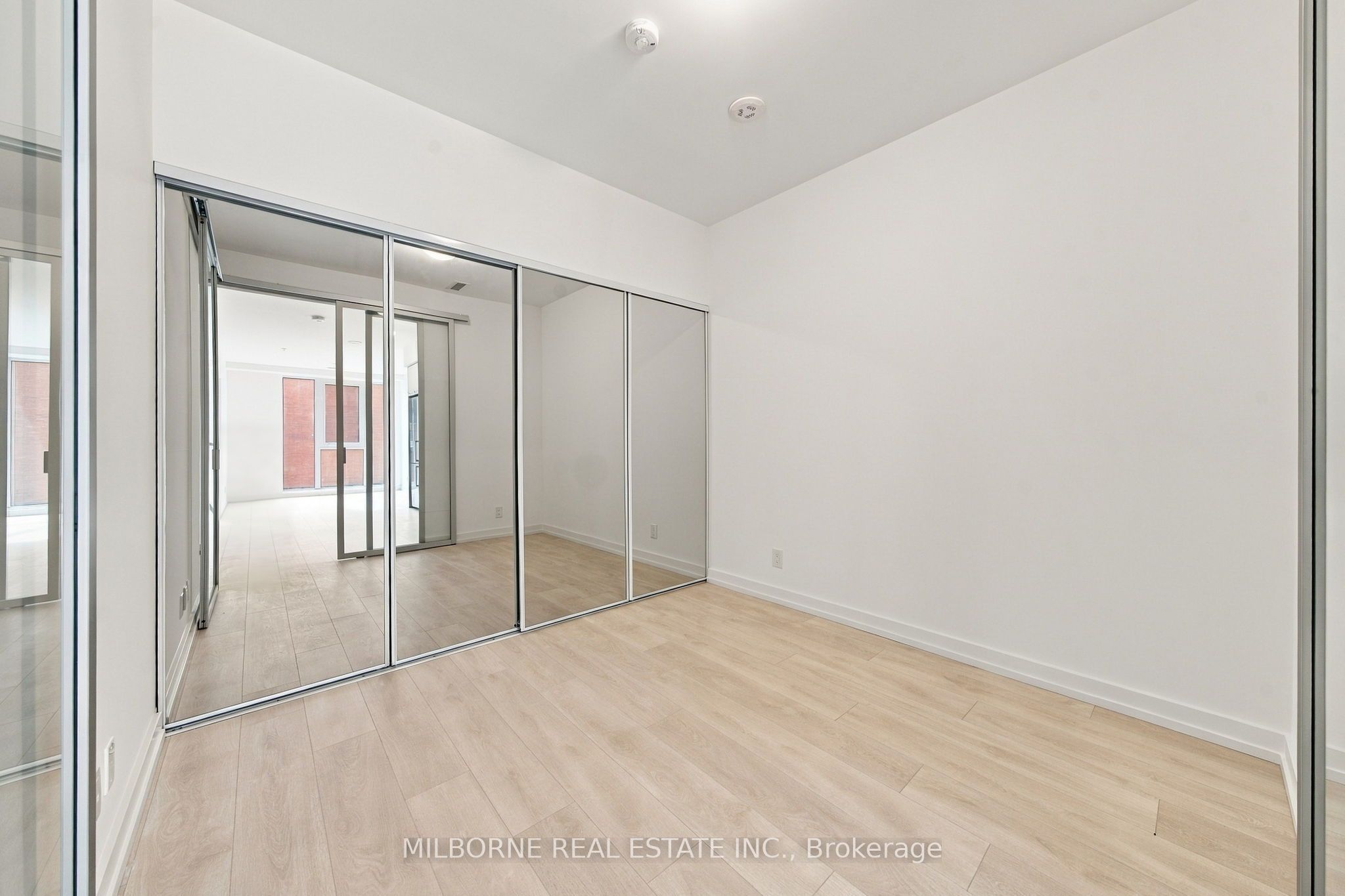 75 James Street S 203 Property Photo 12
