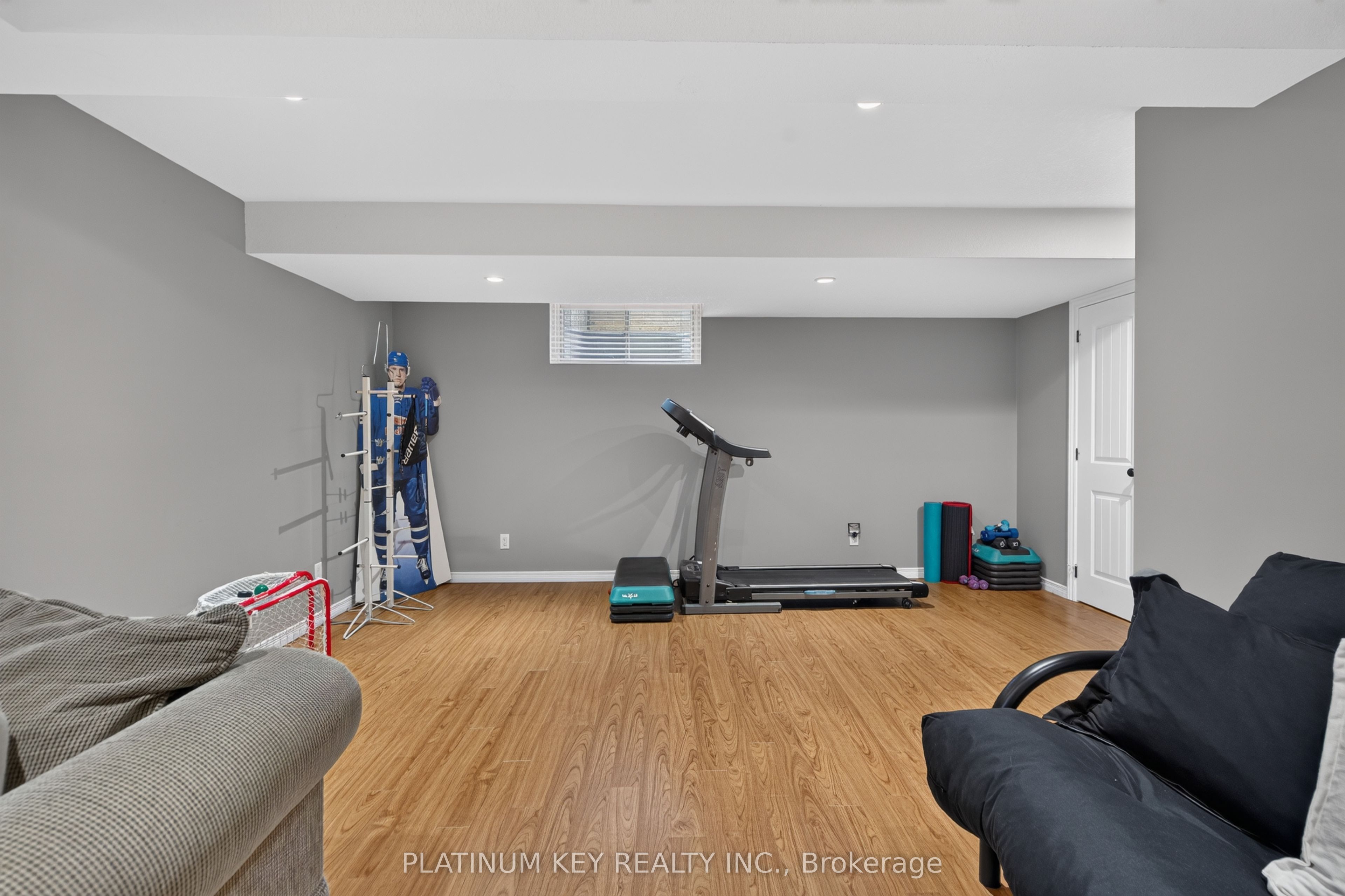 277 Thorne Drive Property Photo 26