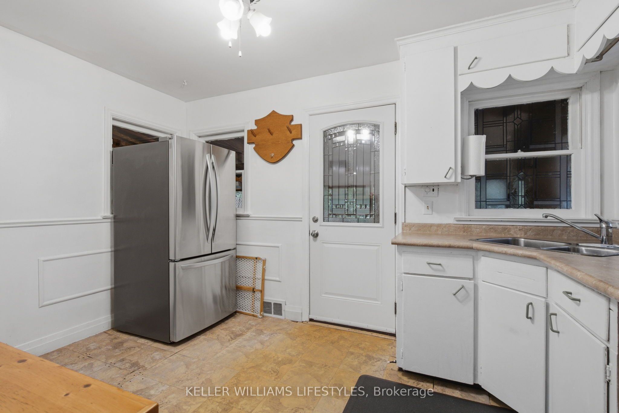297 Stephen Street Property Photo 18