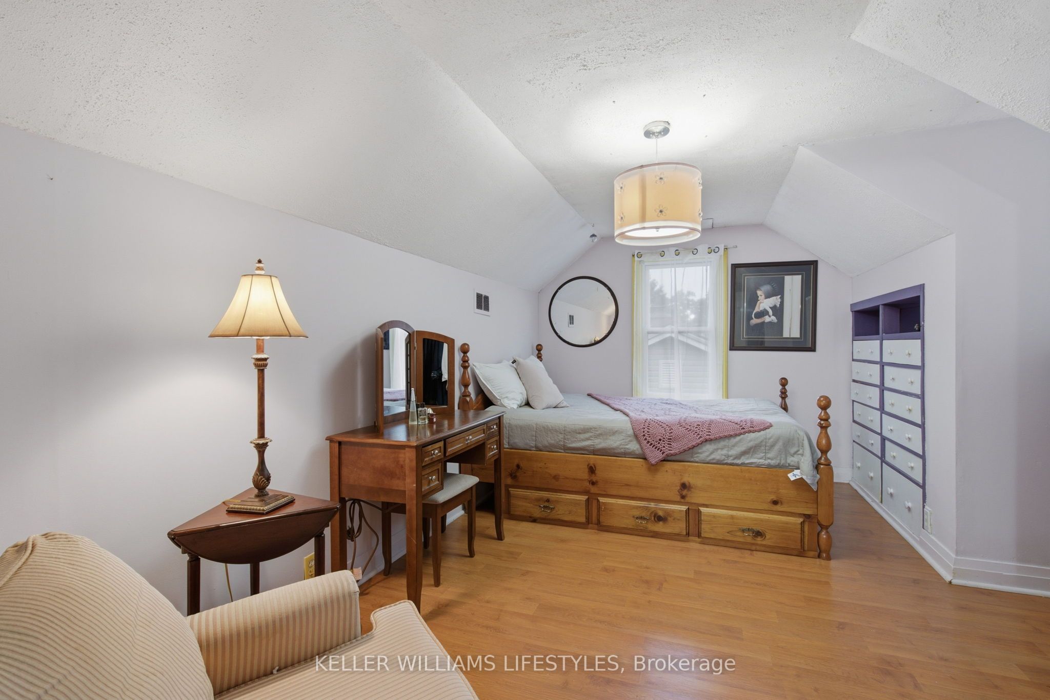 297 Stephen Street Property Photo 28