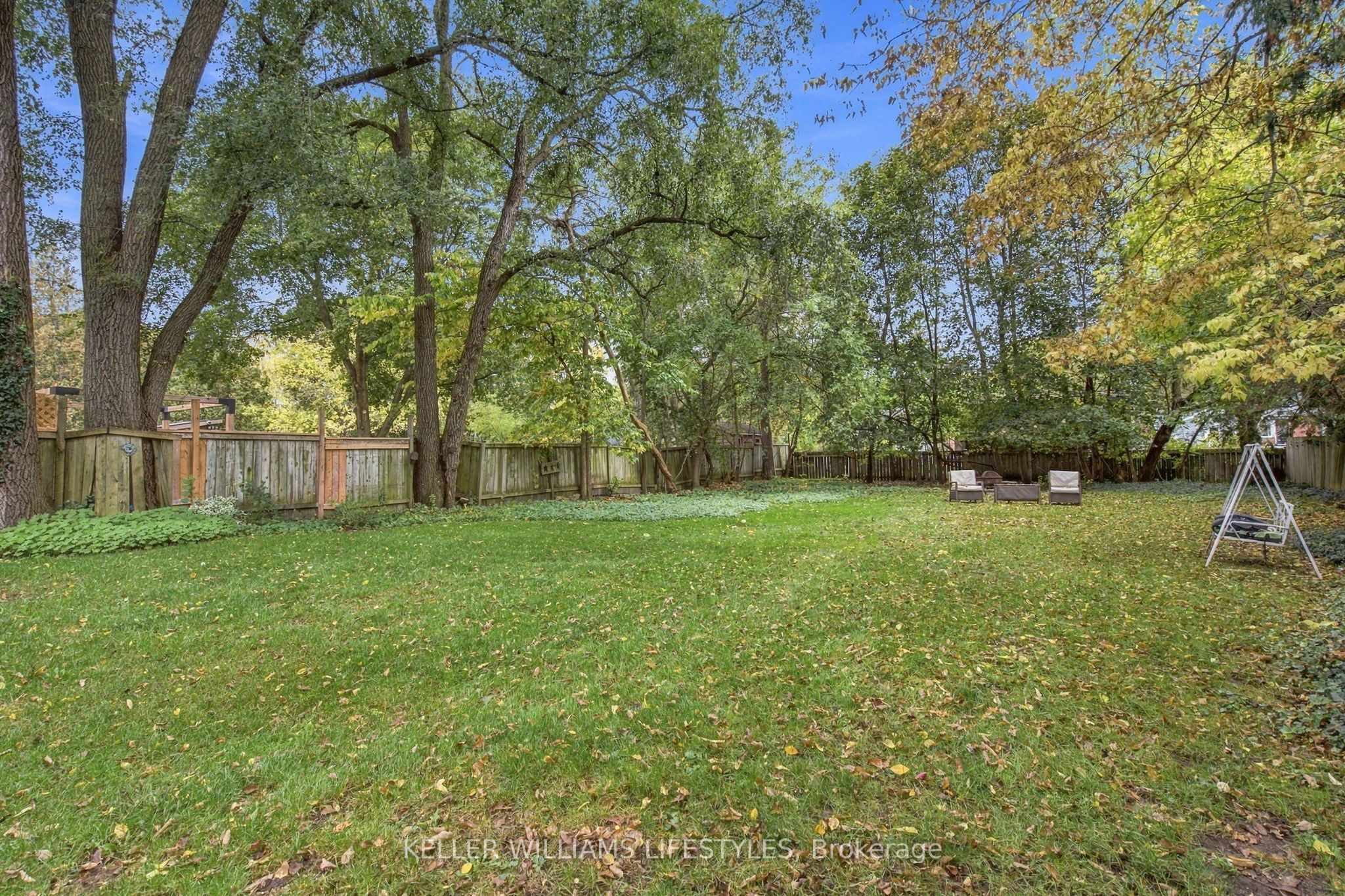 297 Stephen Street Property Photo 39