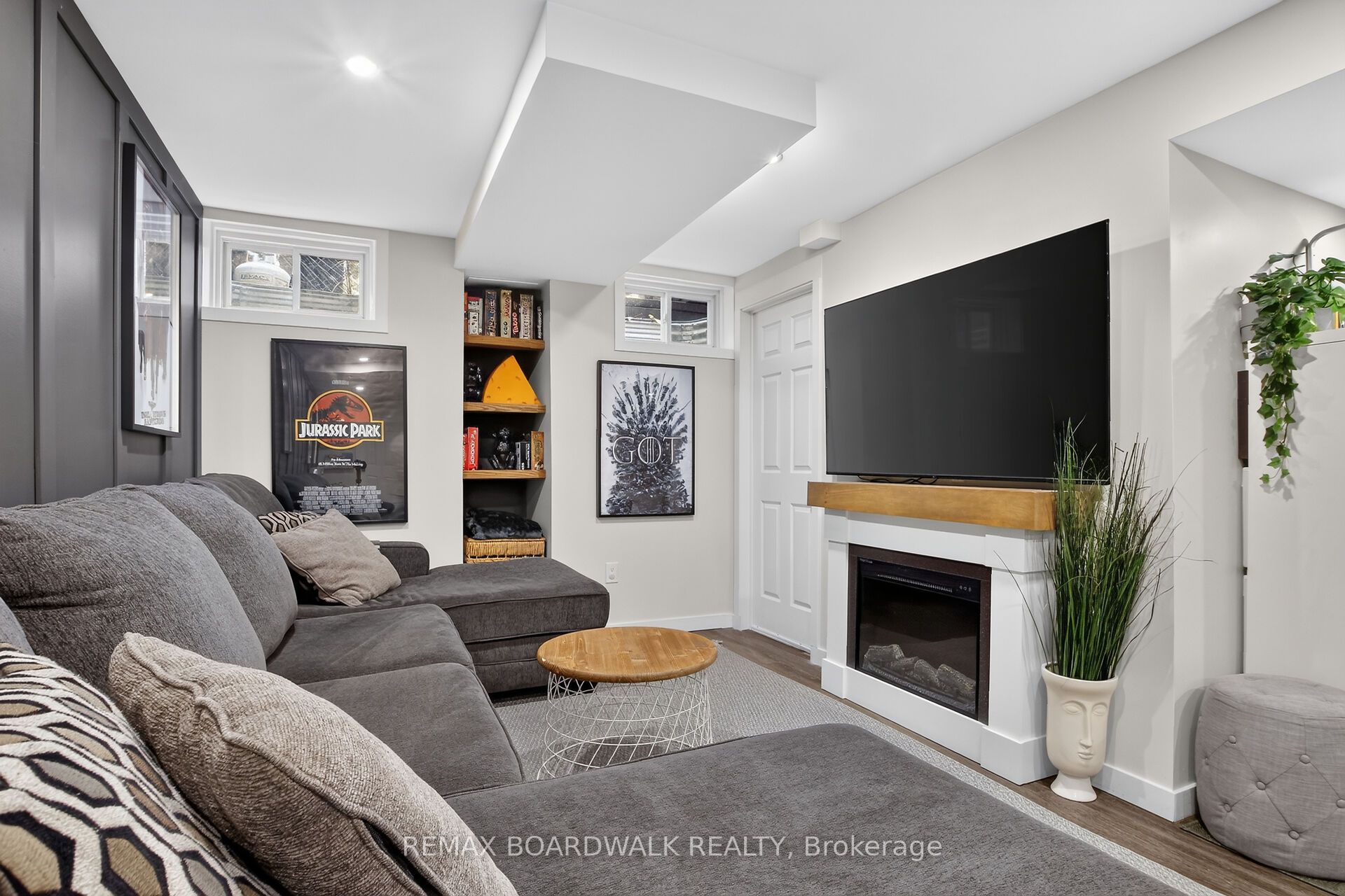 994 Rocky Harbour Crescent Property Photo 42