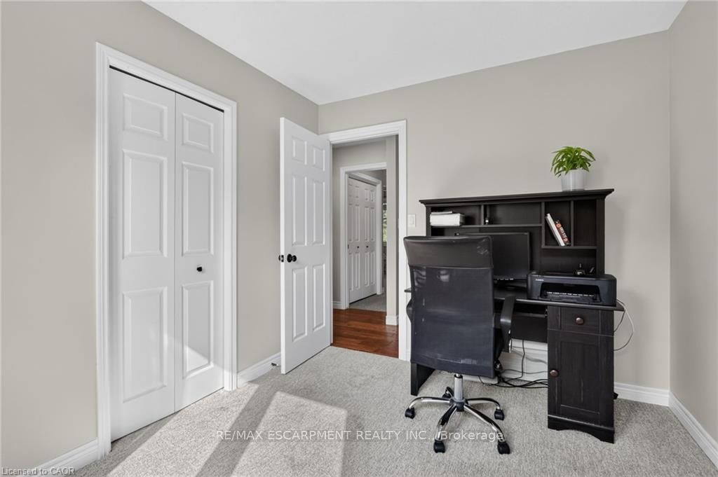 952 Robinson Road Property Photo 26