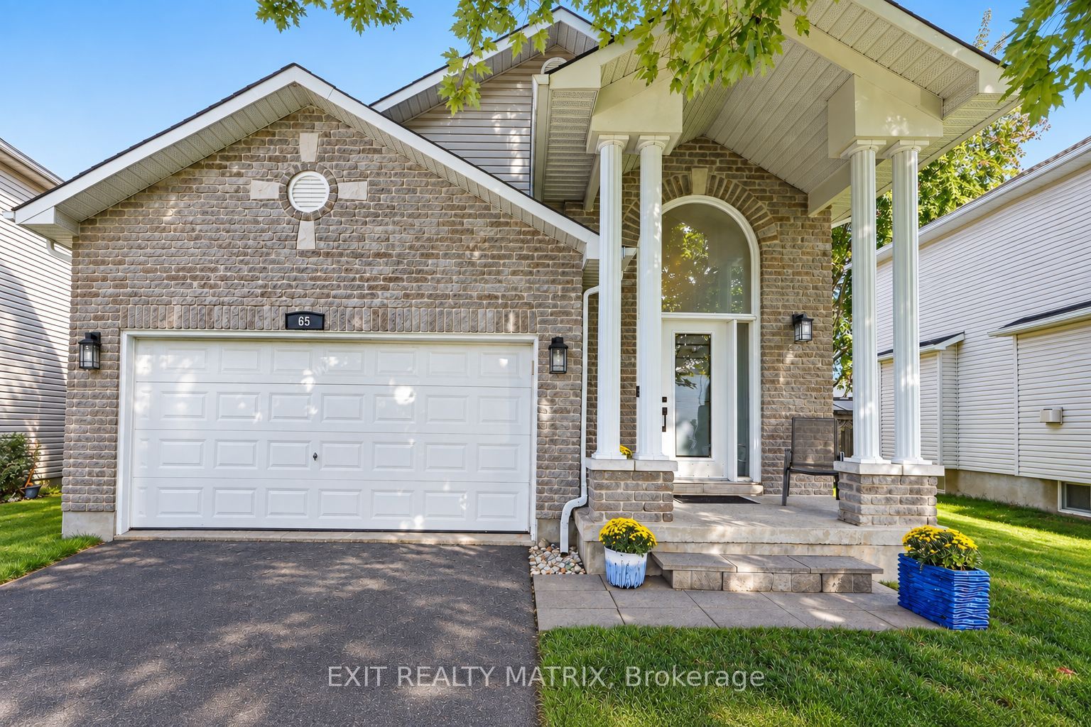 65 Lachaine Street Property Photo 1