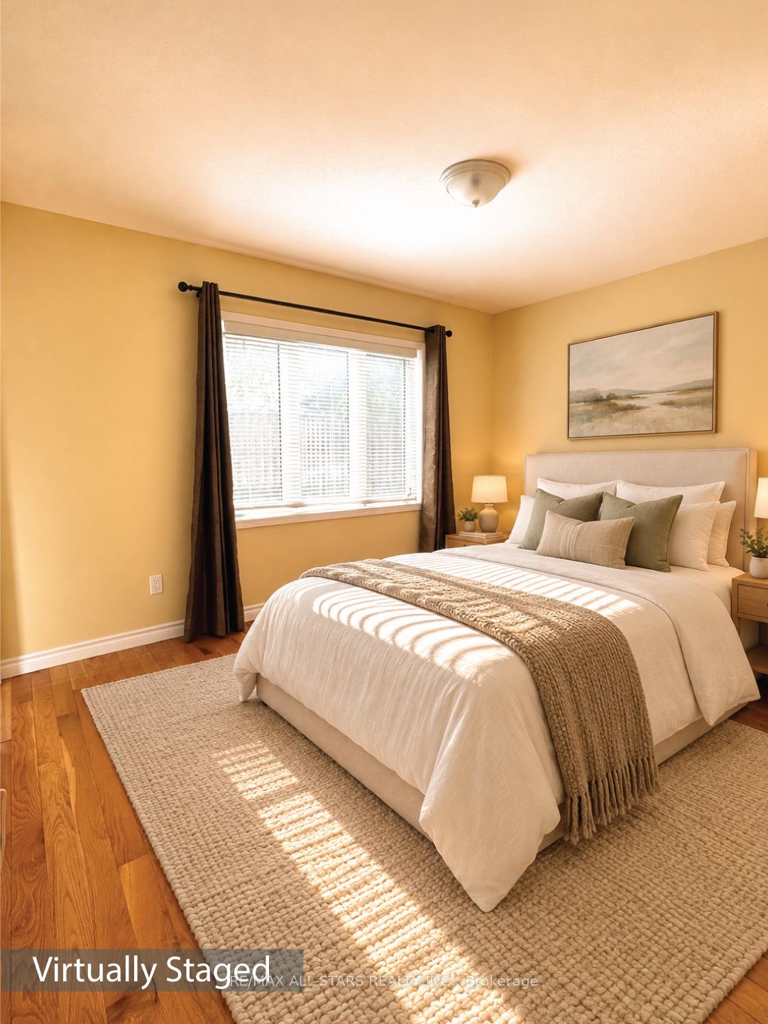 9 Maple Avenue E Property Photo 5