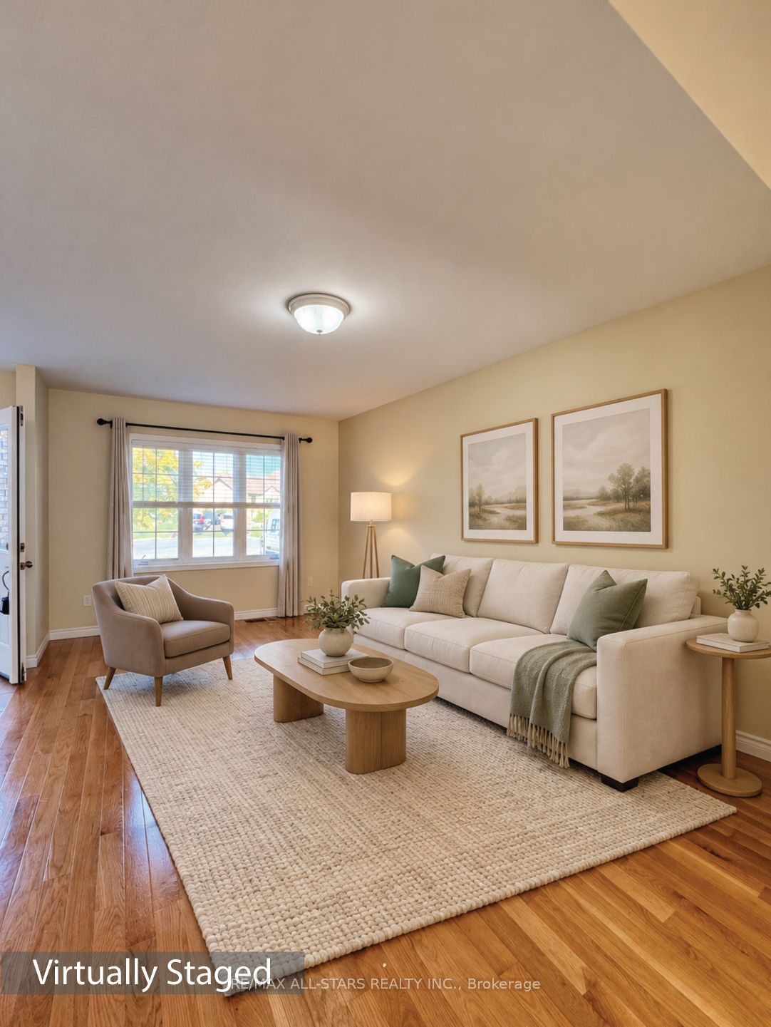 9 Maple Avenue E Property Photo 8