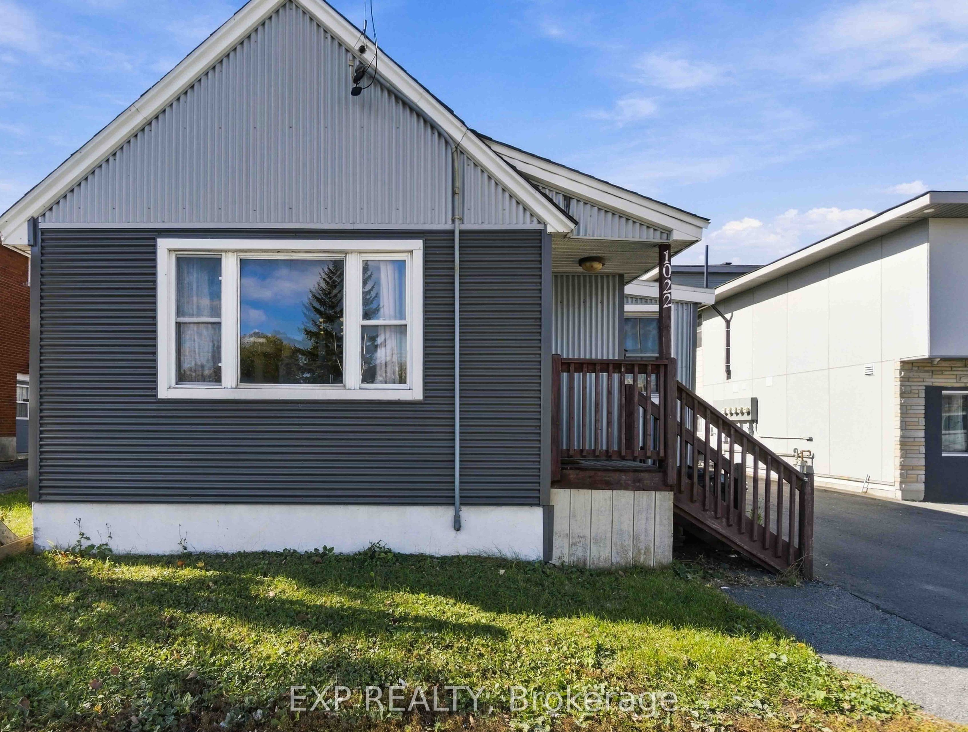 1022 Maitland Avenue Property Photo 2