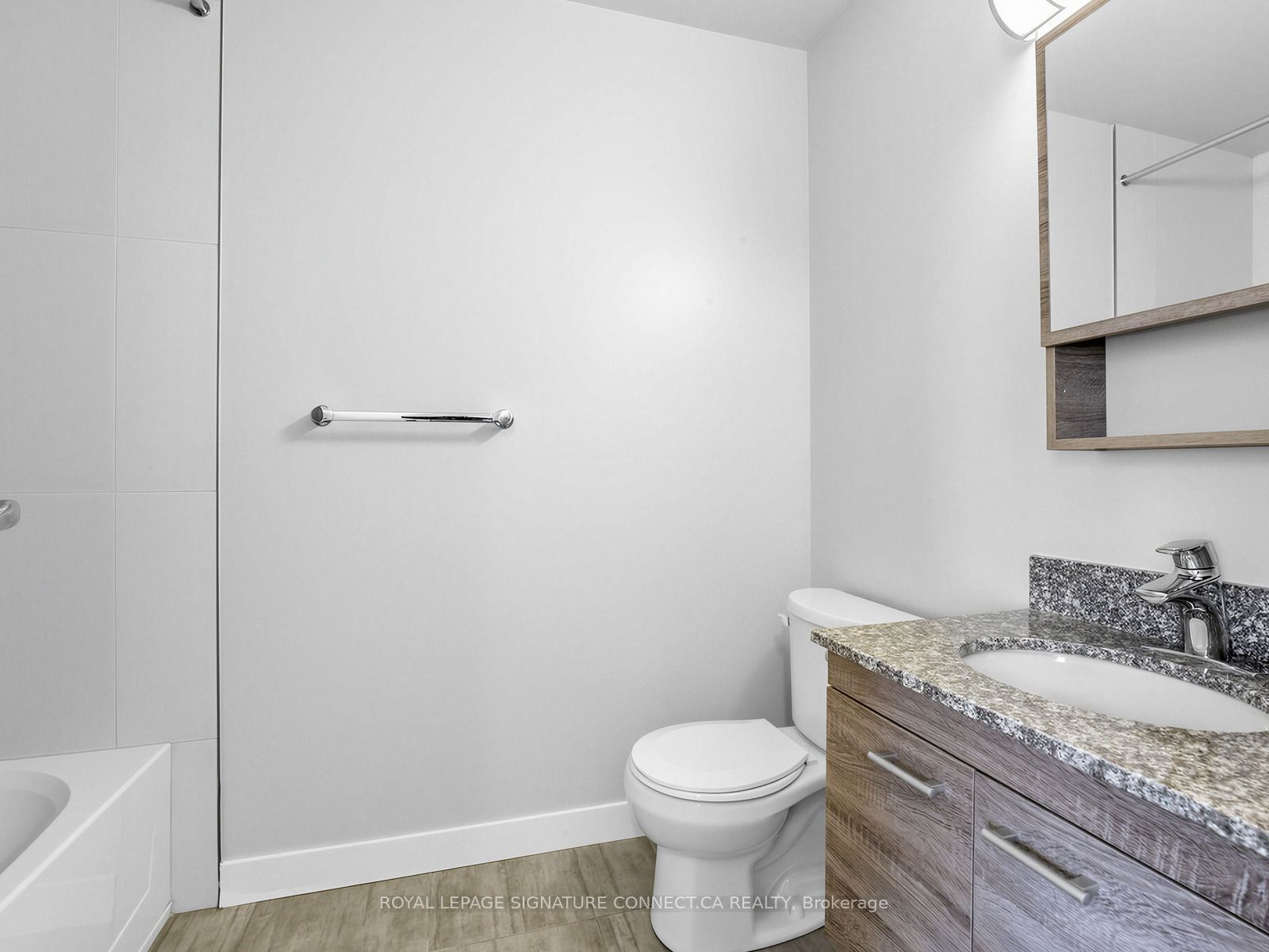 318 Spruce Street 602 Property Photo 23