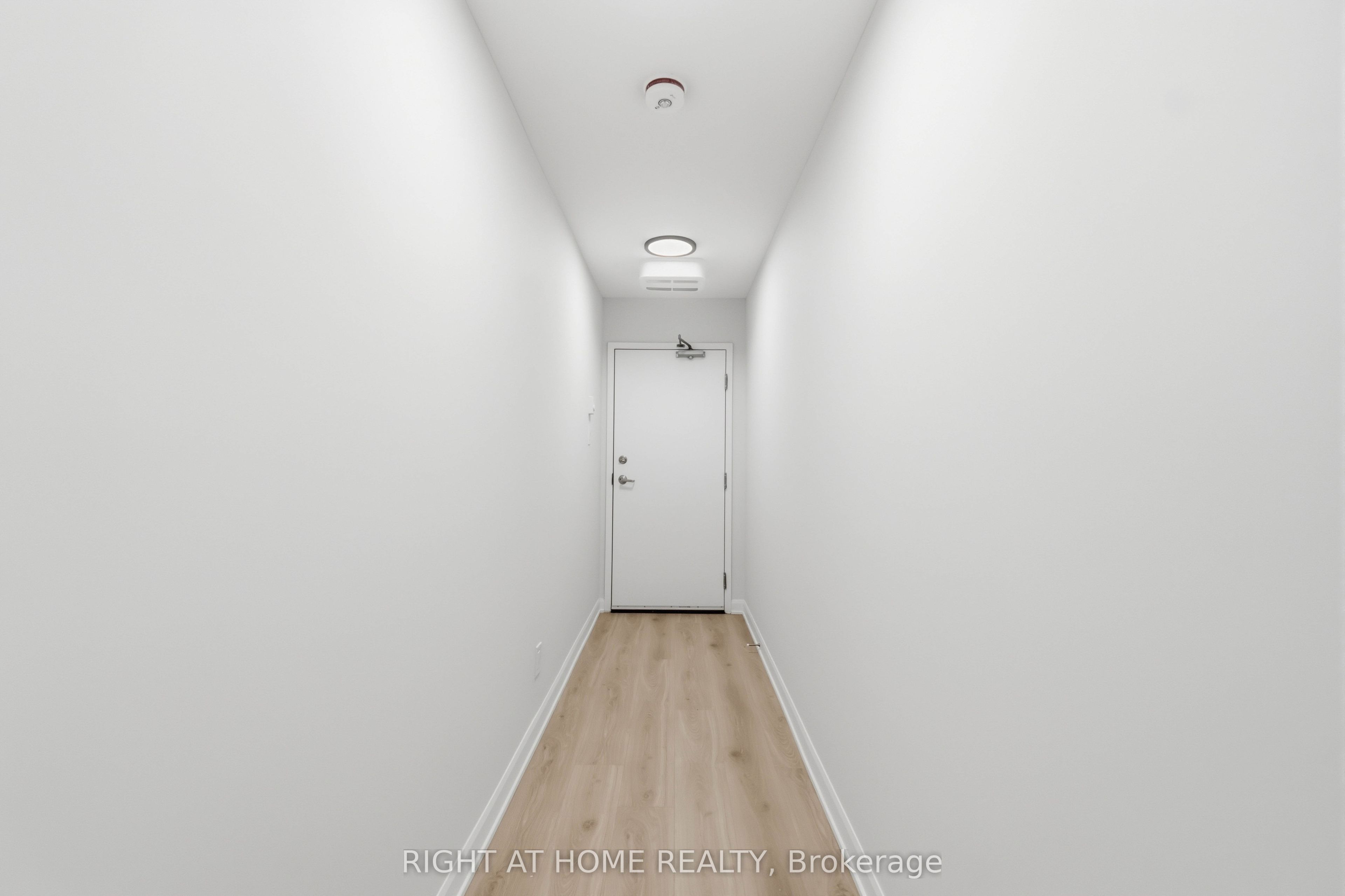 201 Glenroy Gilbert Drive Property Photo 6