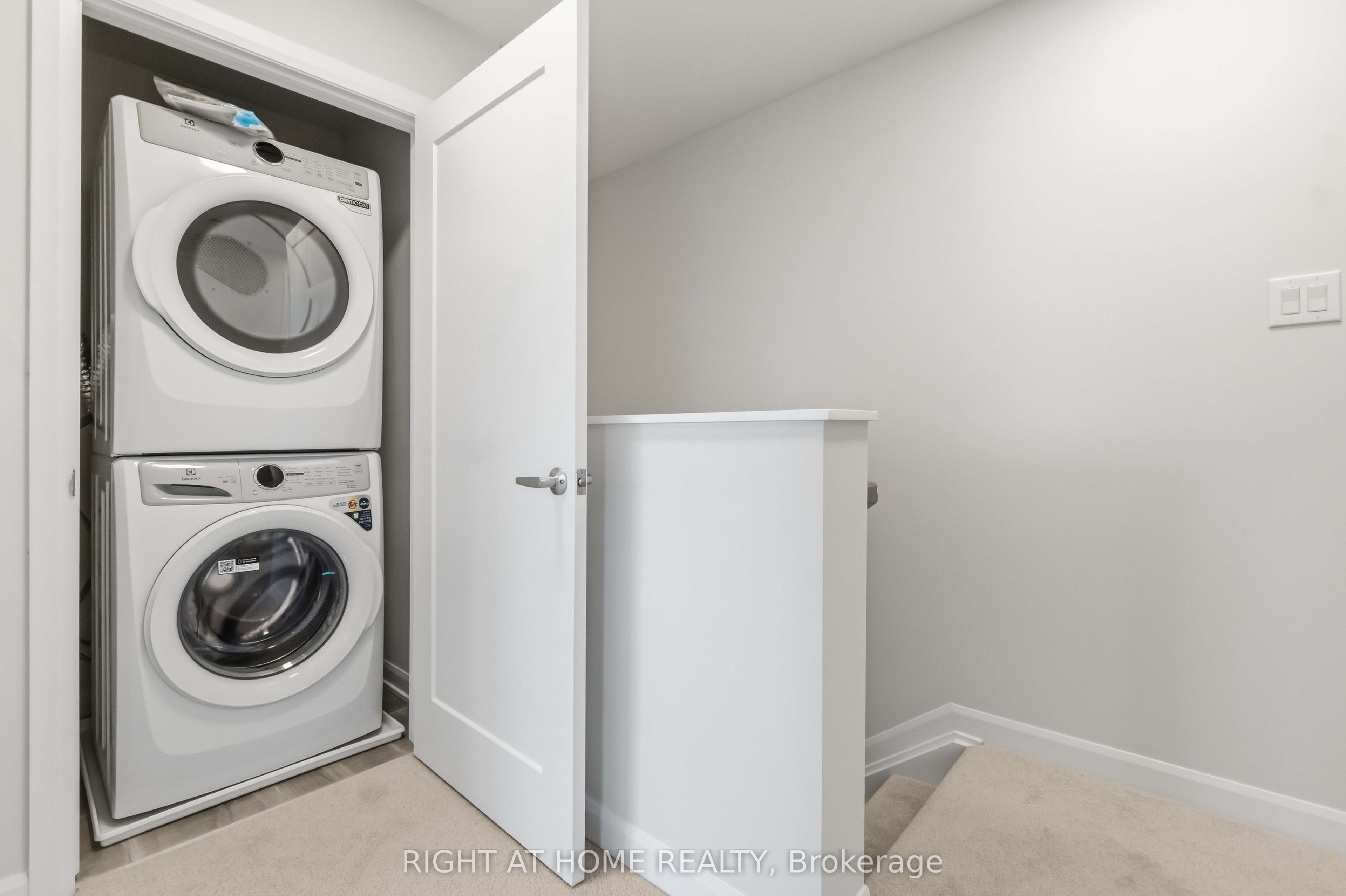 201 Glenroy Gilbert Drive Property Photo 27