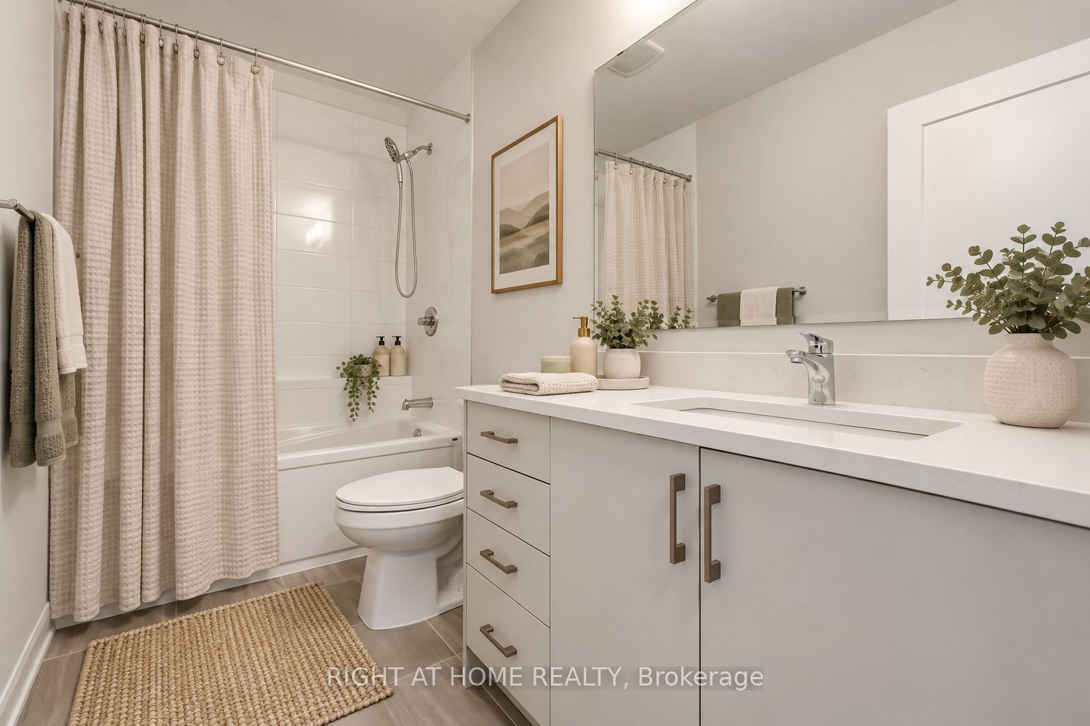 201 Glenroy Gilbert Drive Property Photo 31