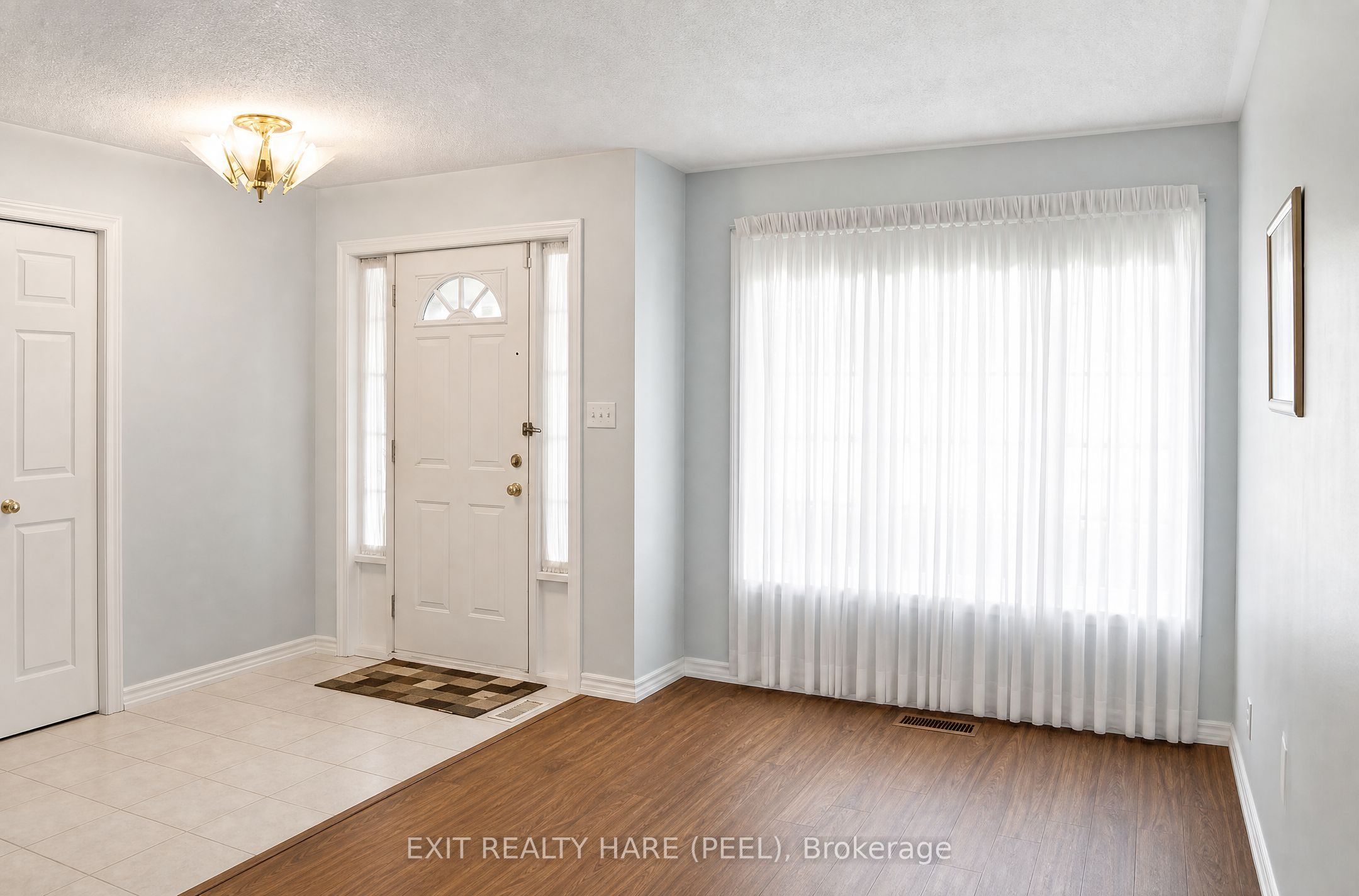 245 First Avenue Property Photo 7