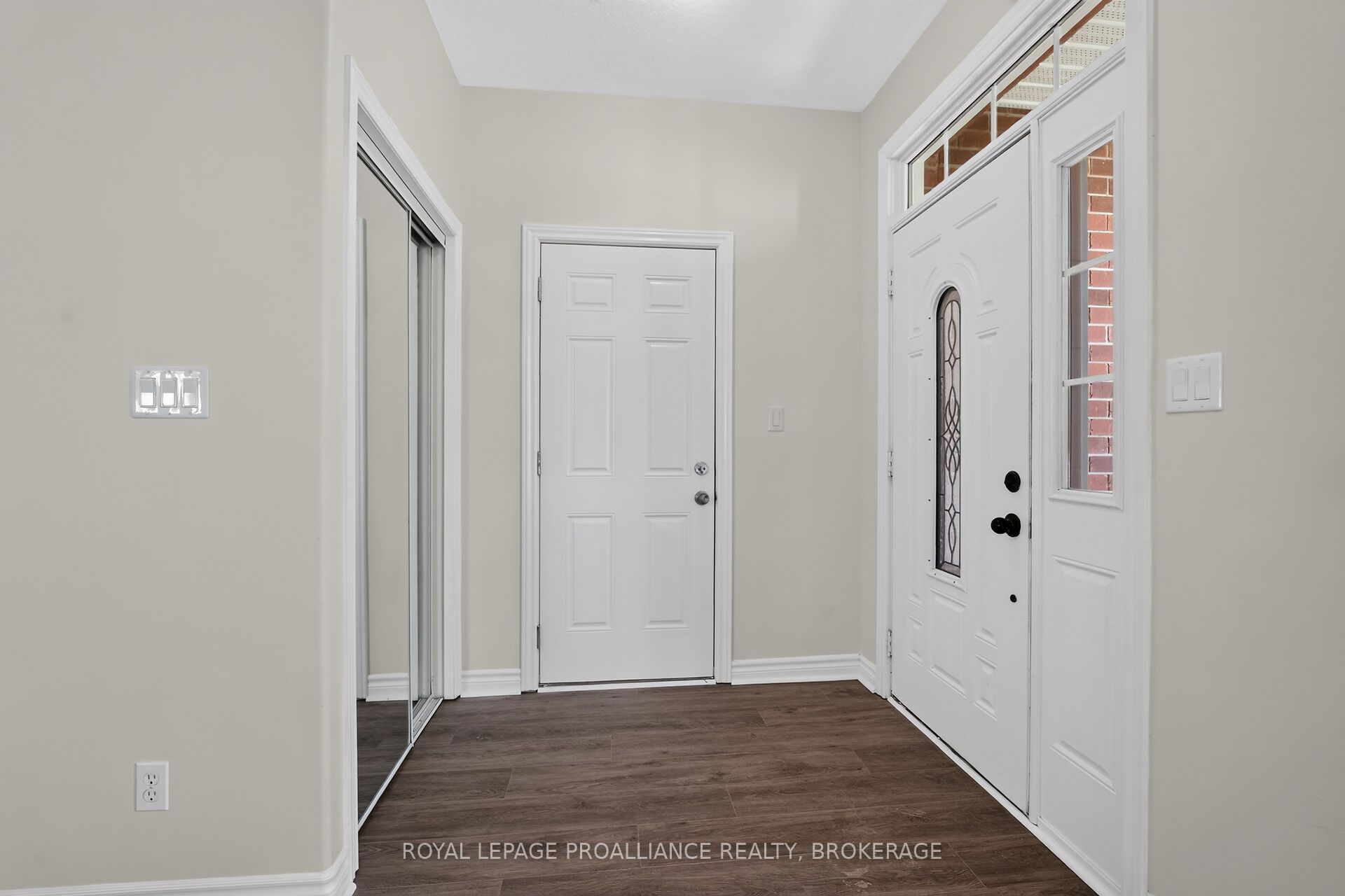 1132 Halifax Drive Property Photo 5
