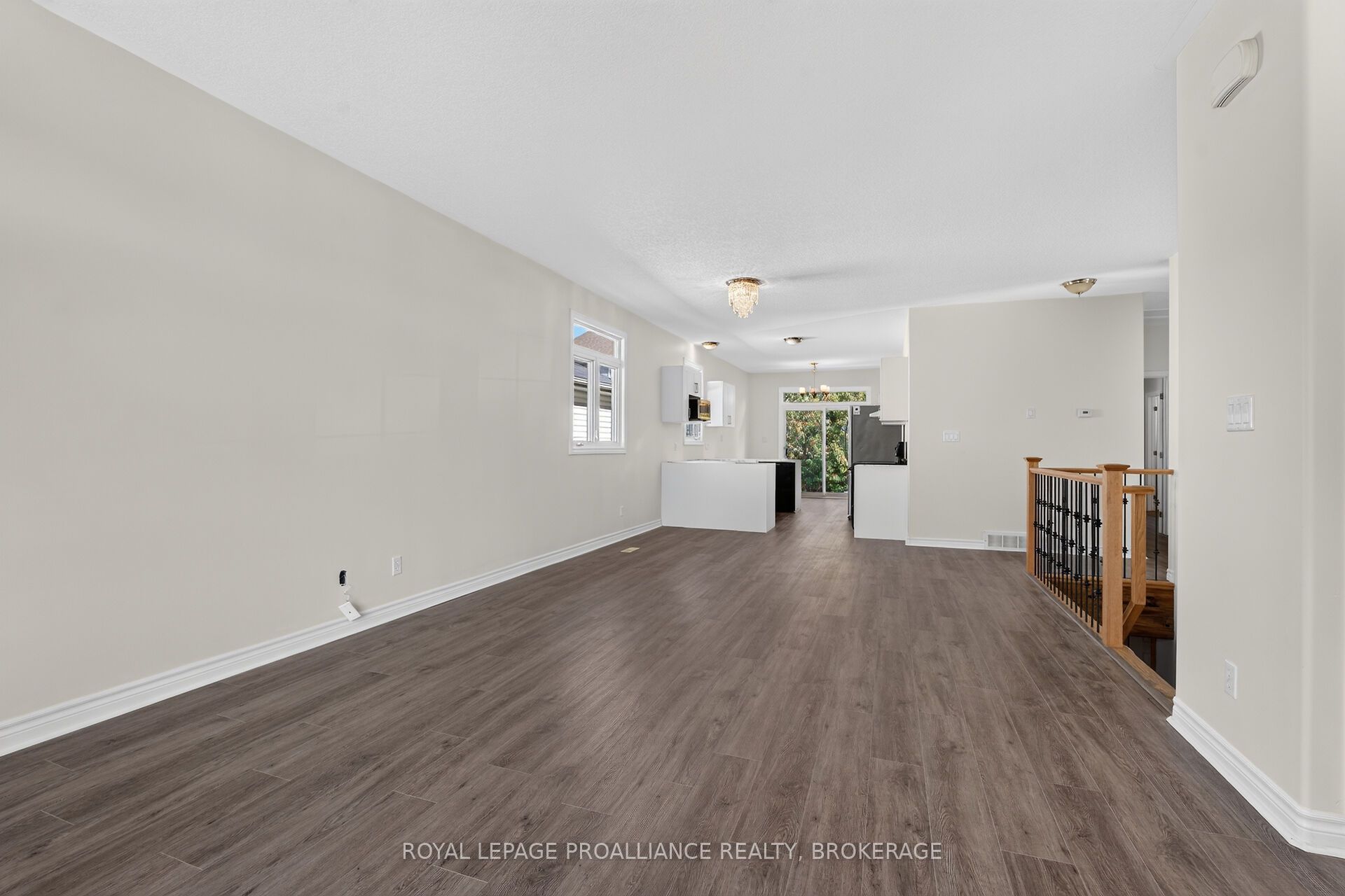 1132 Halifax Drive Property Photo 6