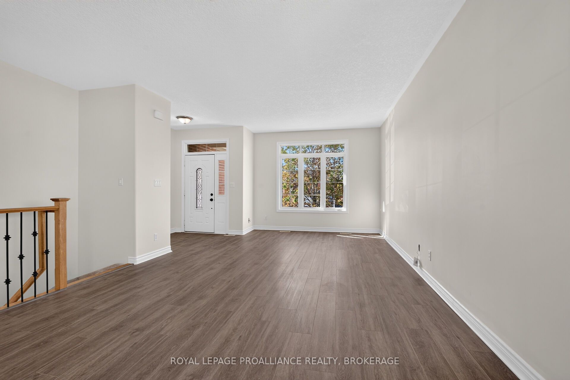 1132 Halifax Drive Property Photo 11