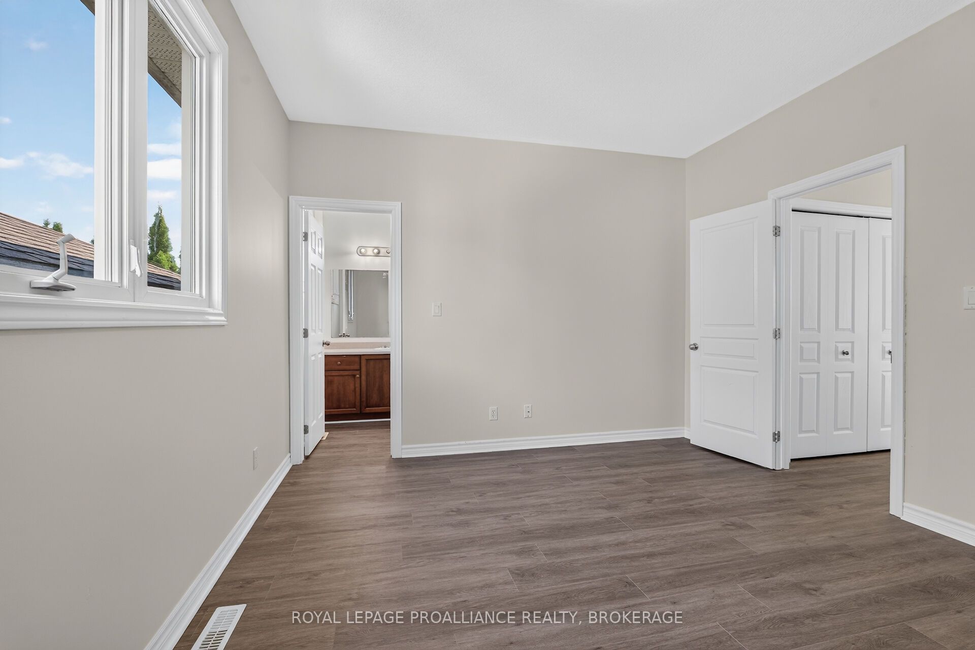 1132 Halifax Drive Property Photo 23