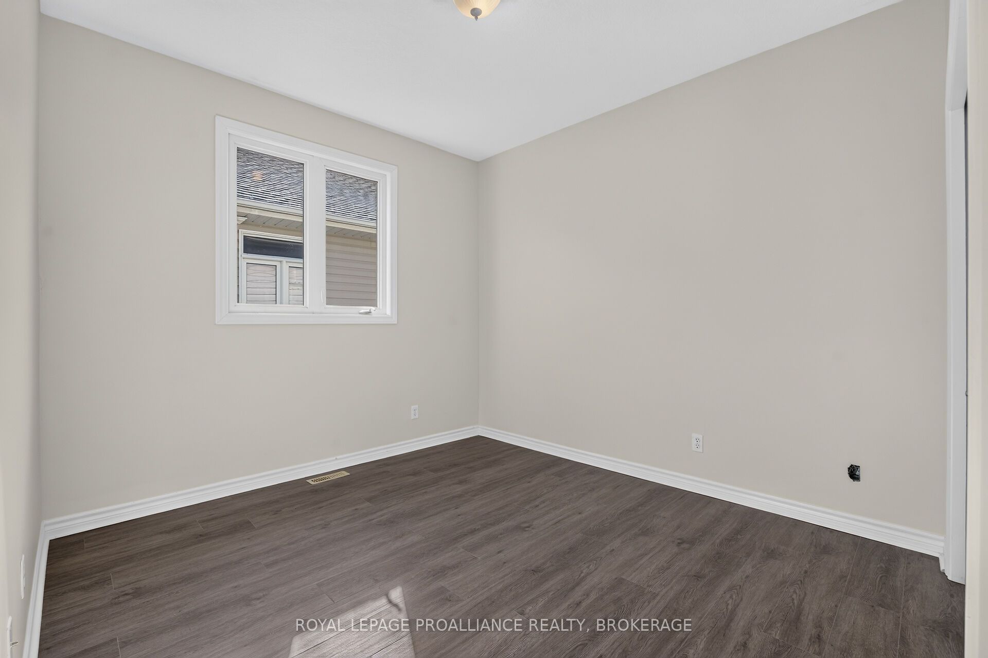 1132 Halifax Drive Property Photo 26