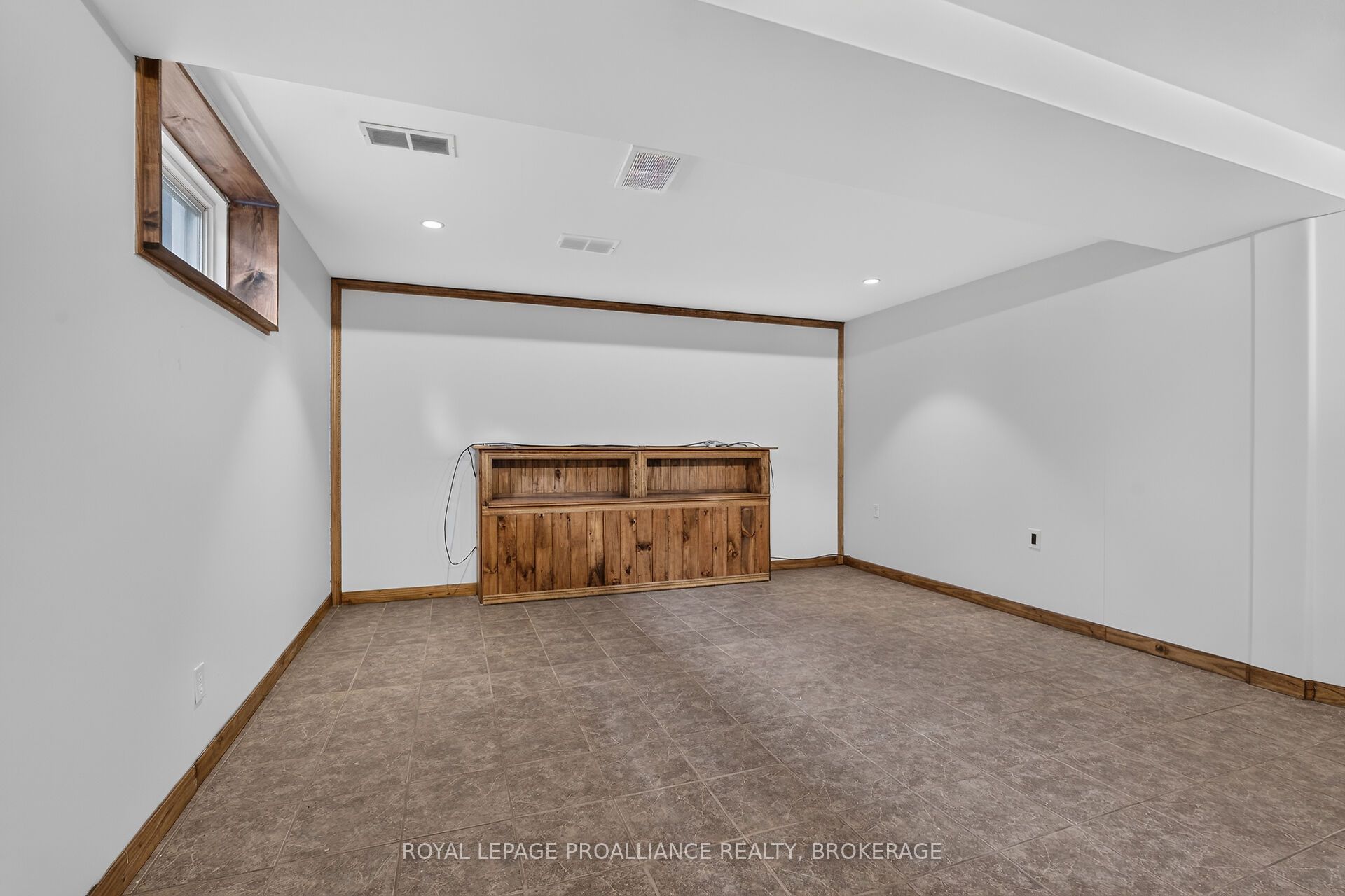 1132 Halifax Drive Property Photo 31