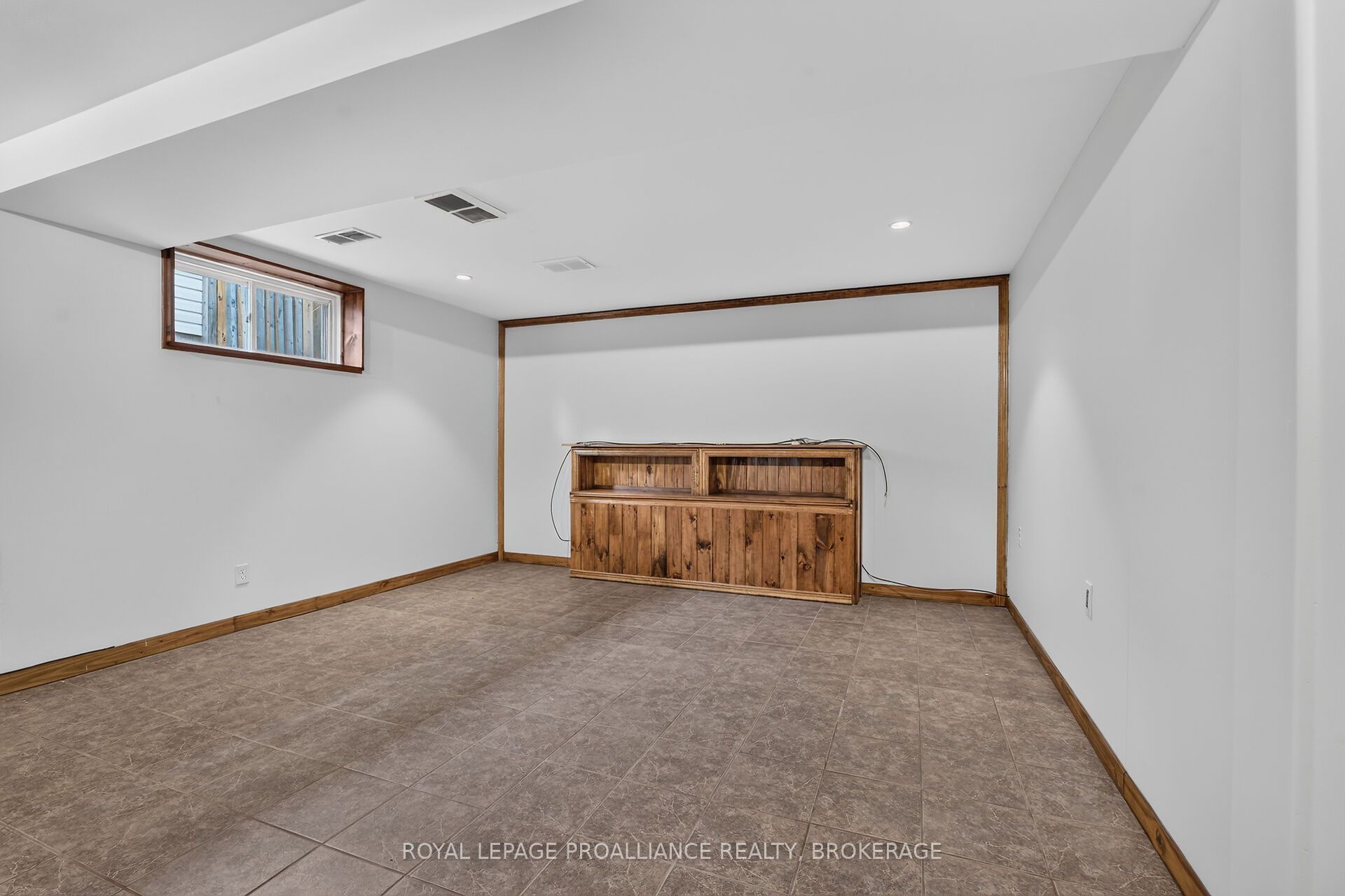 1132 Halifax Drive Property Photo 32