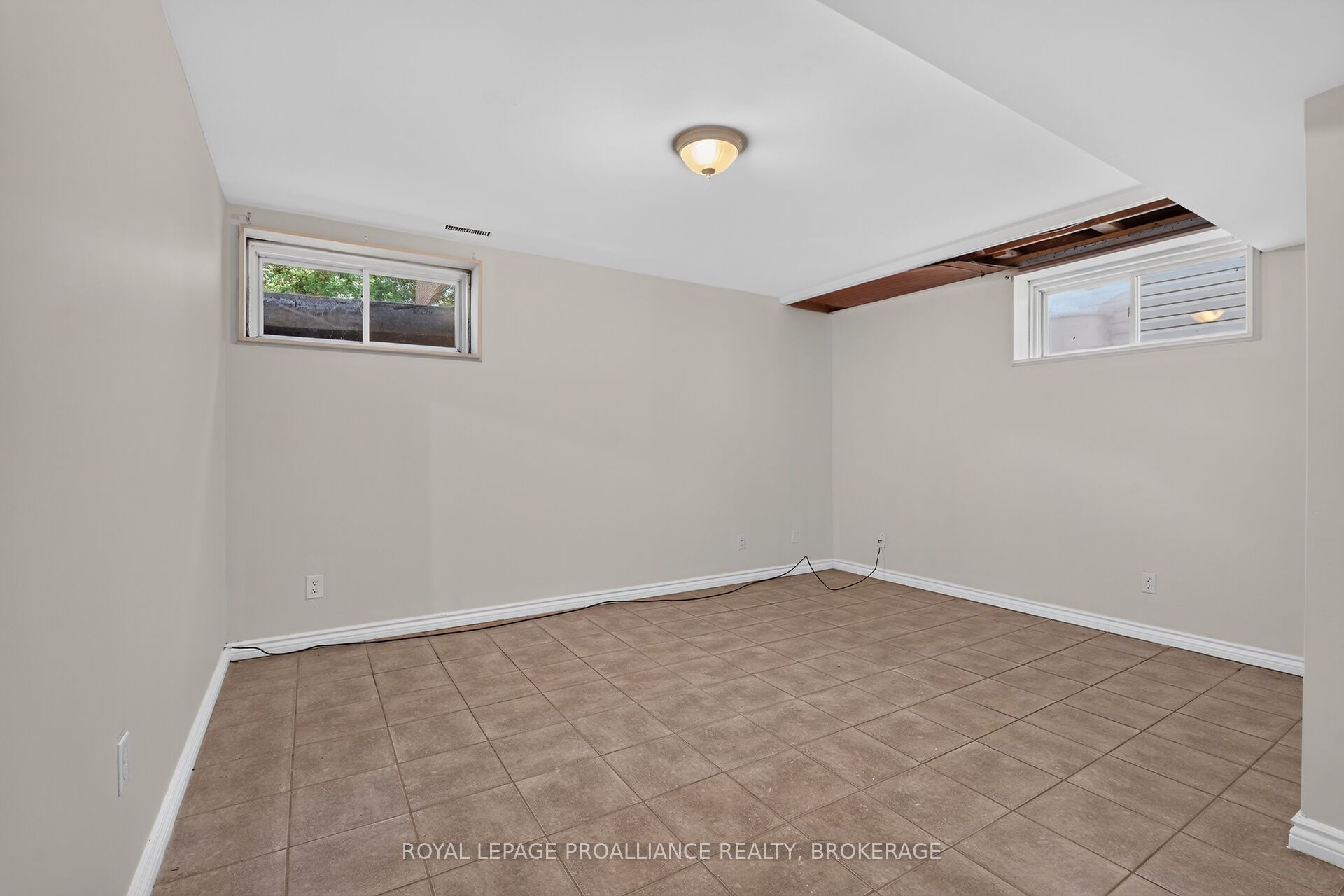1132 Halifax Drive Property Photo 34