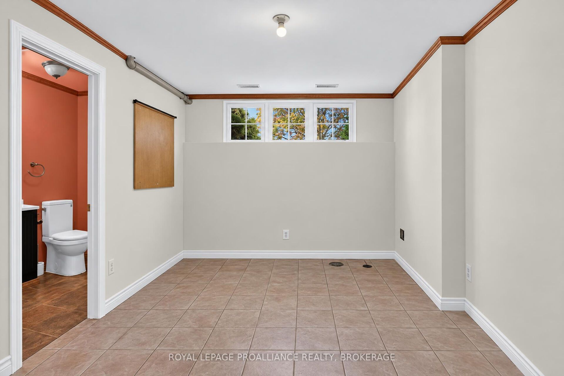 1132 Halifax Drive Property Photo 37