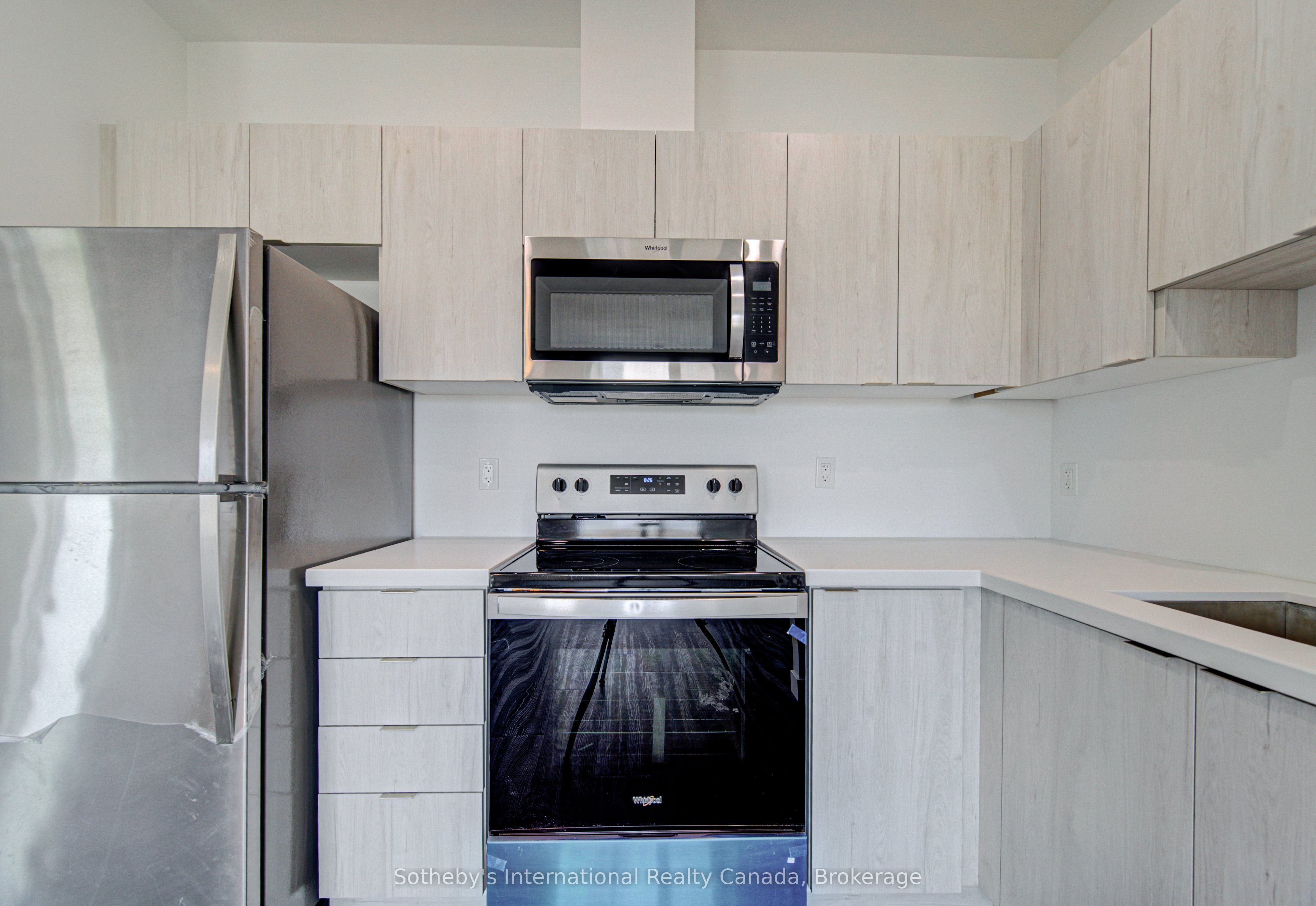 408 Dundas Street S 402 Property Photo 12