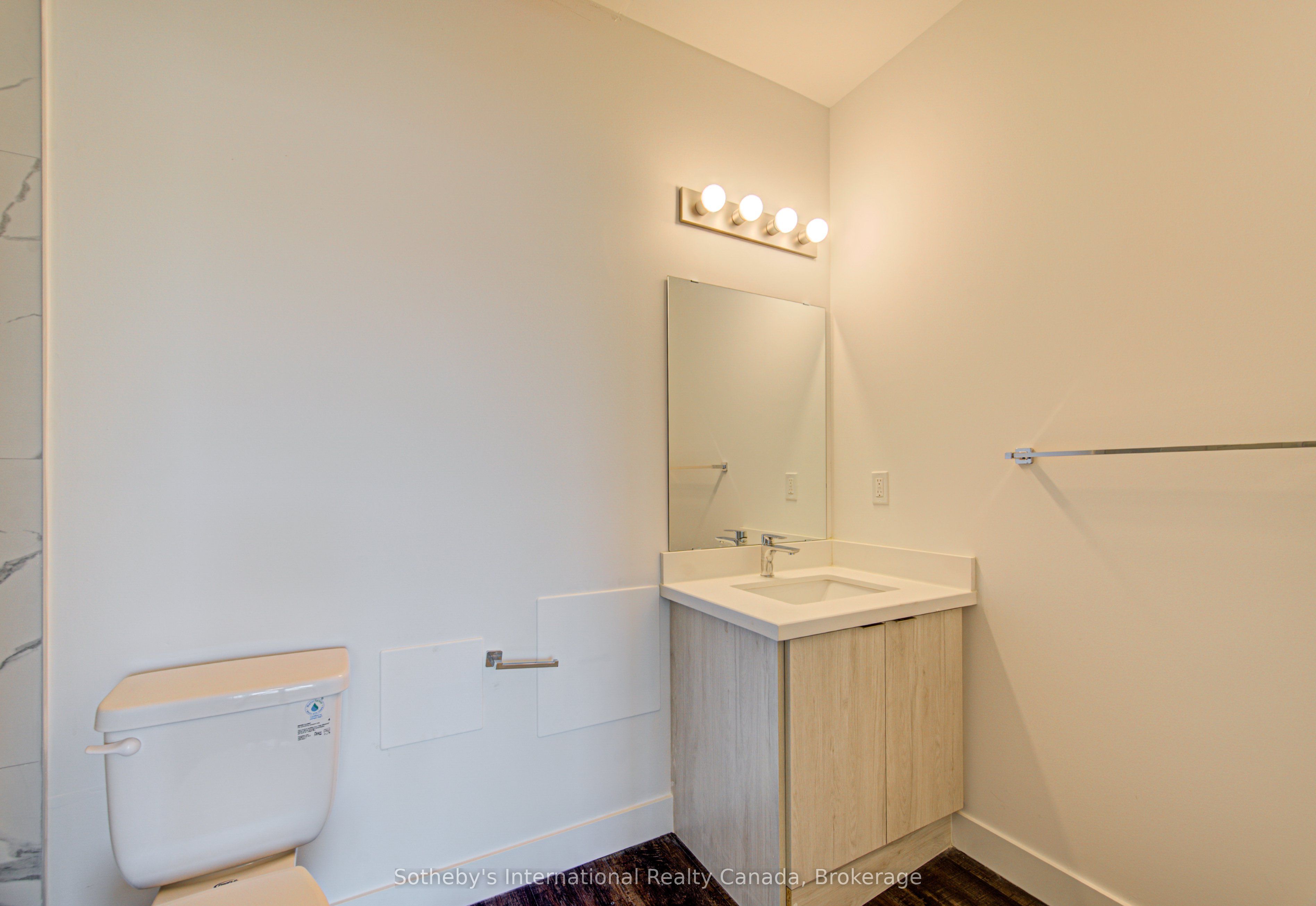 408 Dundas Street S 402 Property Photo 21