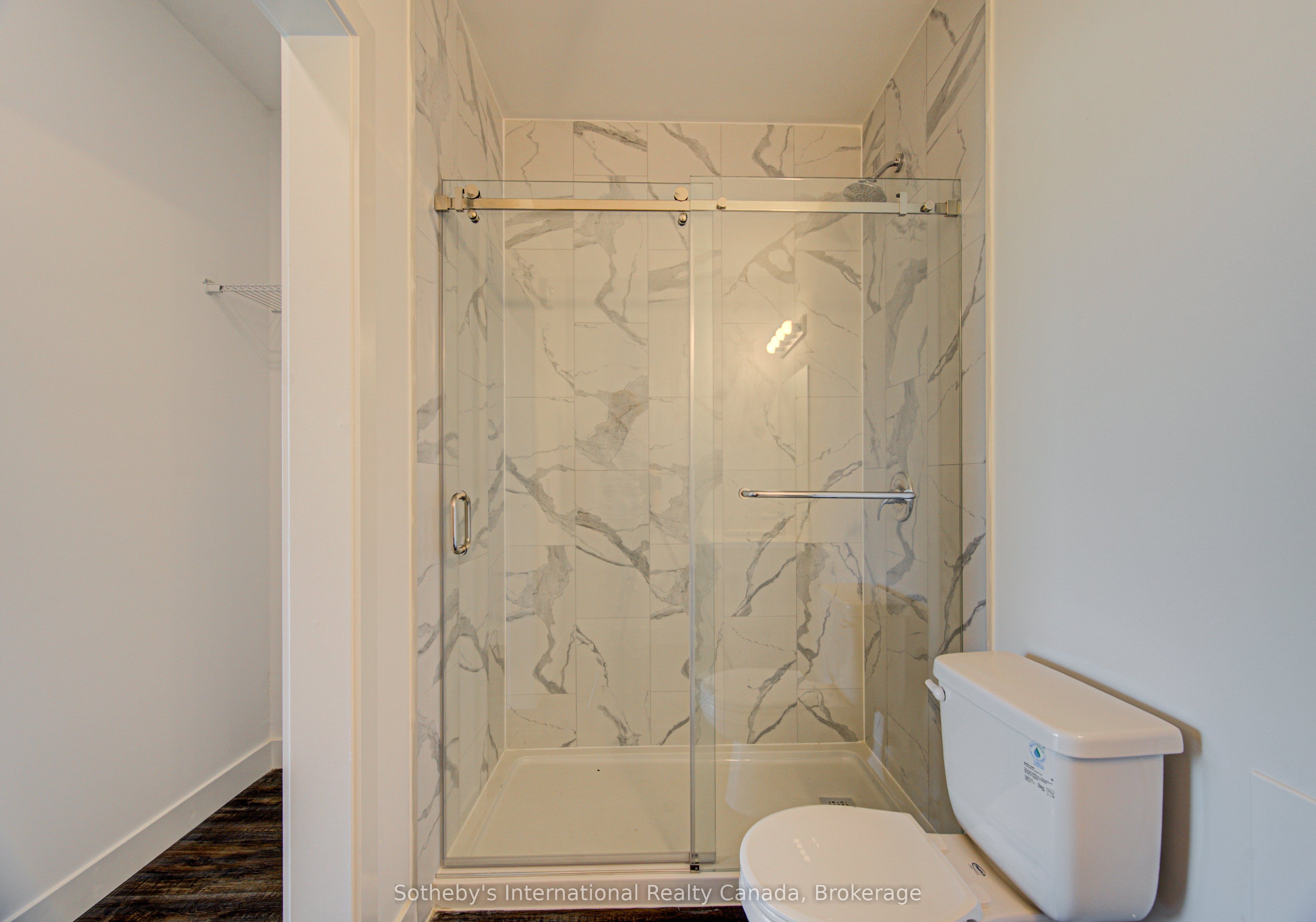 408 Dundas Street S 402 Property Photo 22