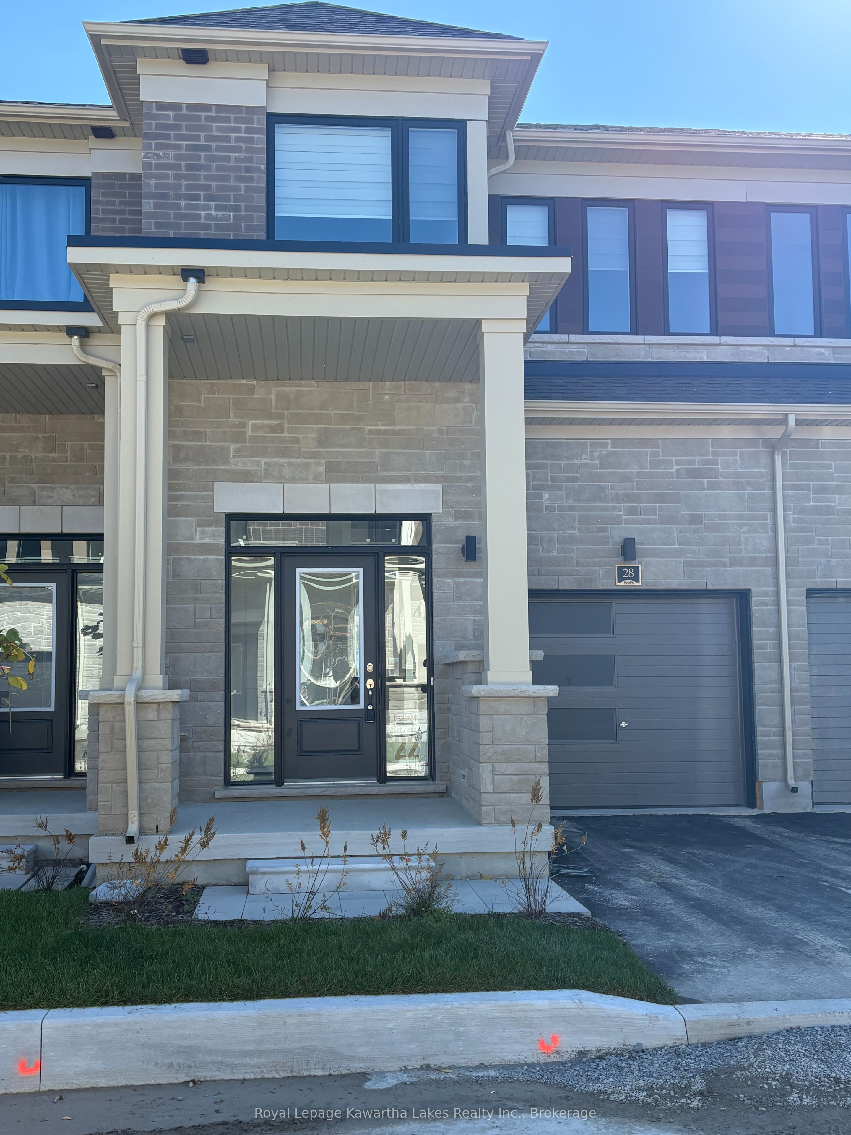 28 Ingle Way Property Photo 2